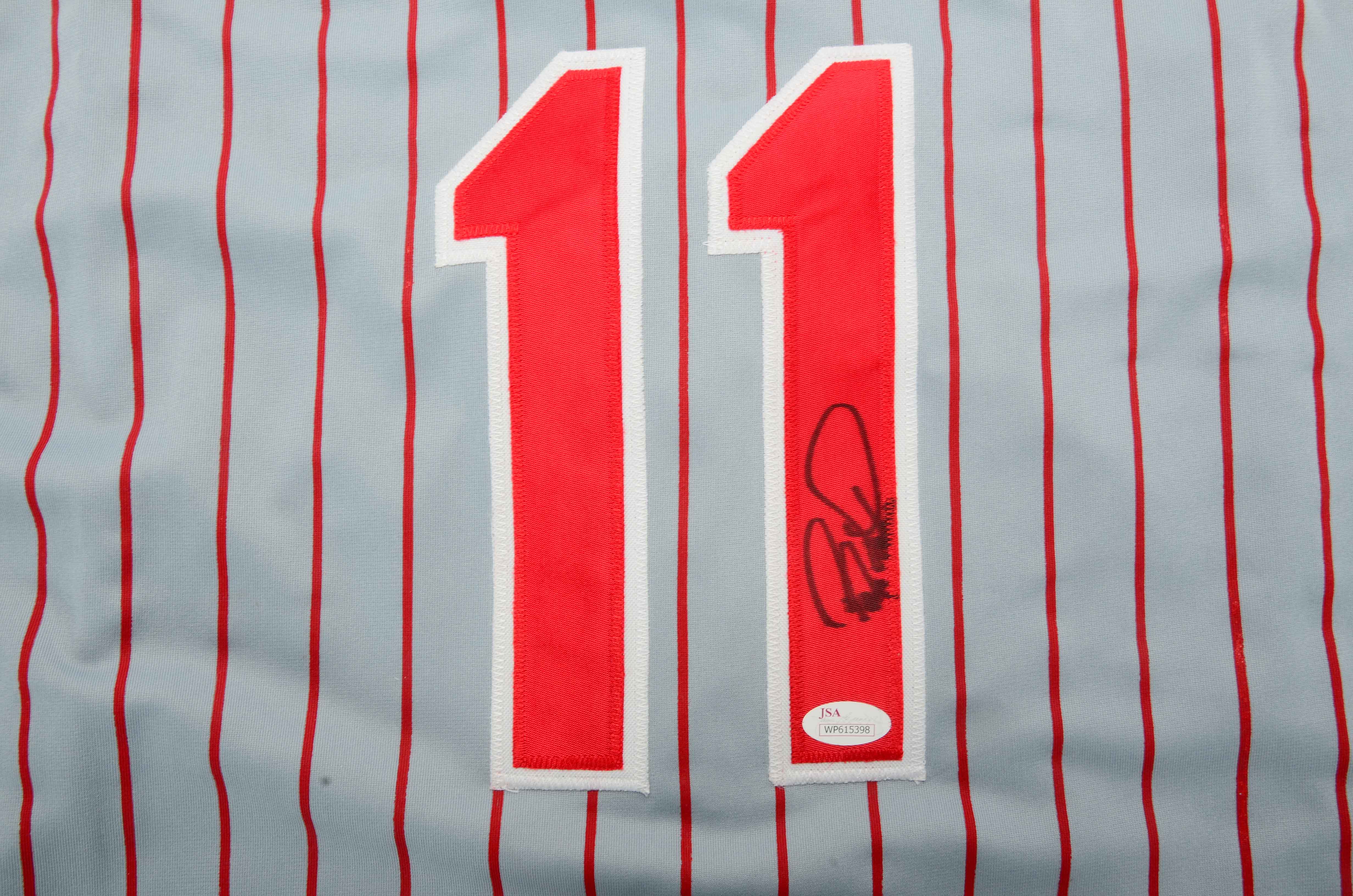Barry Larkin Signed Jersey JSA COA