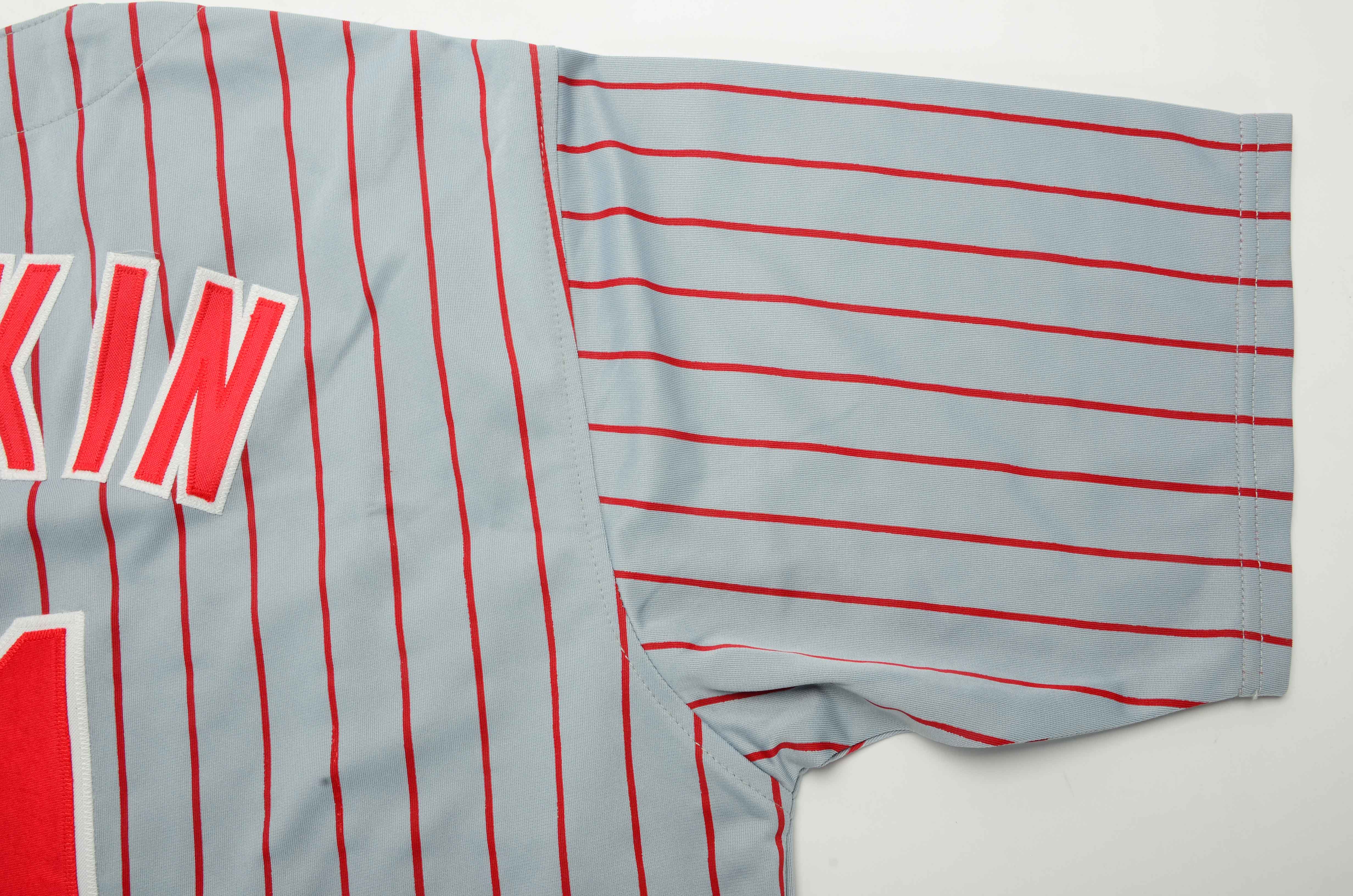 Barry Larkin Signed Jersey JSA COA