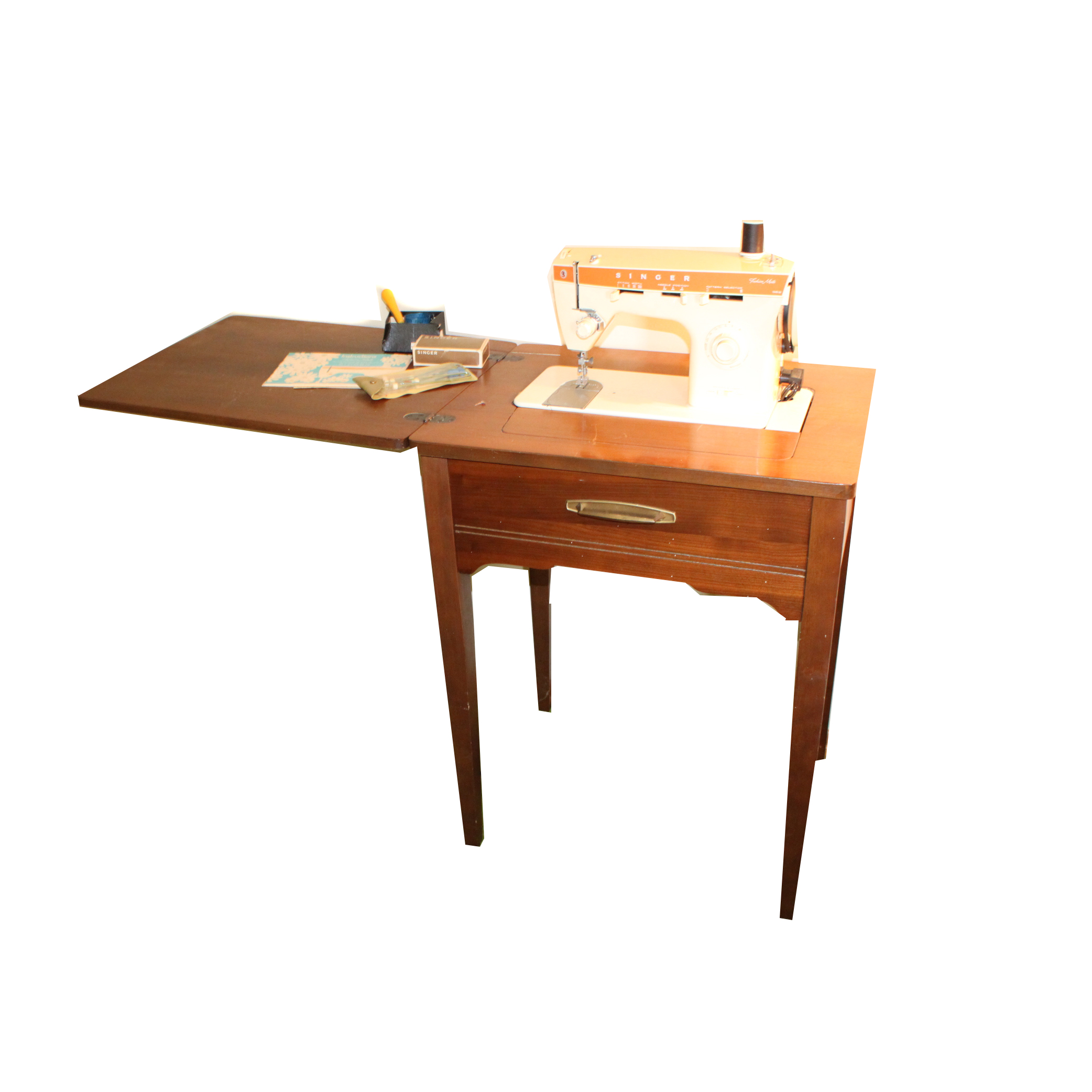 Vintage Singer Sewing Machine and Table