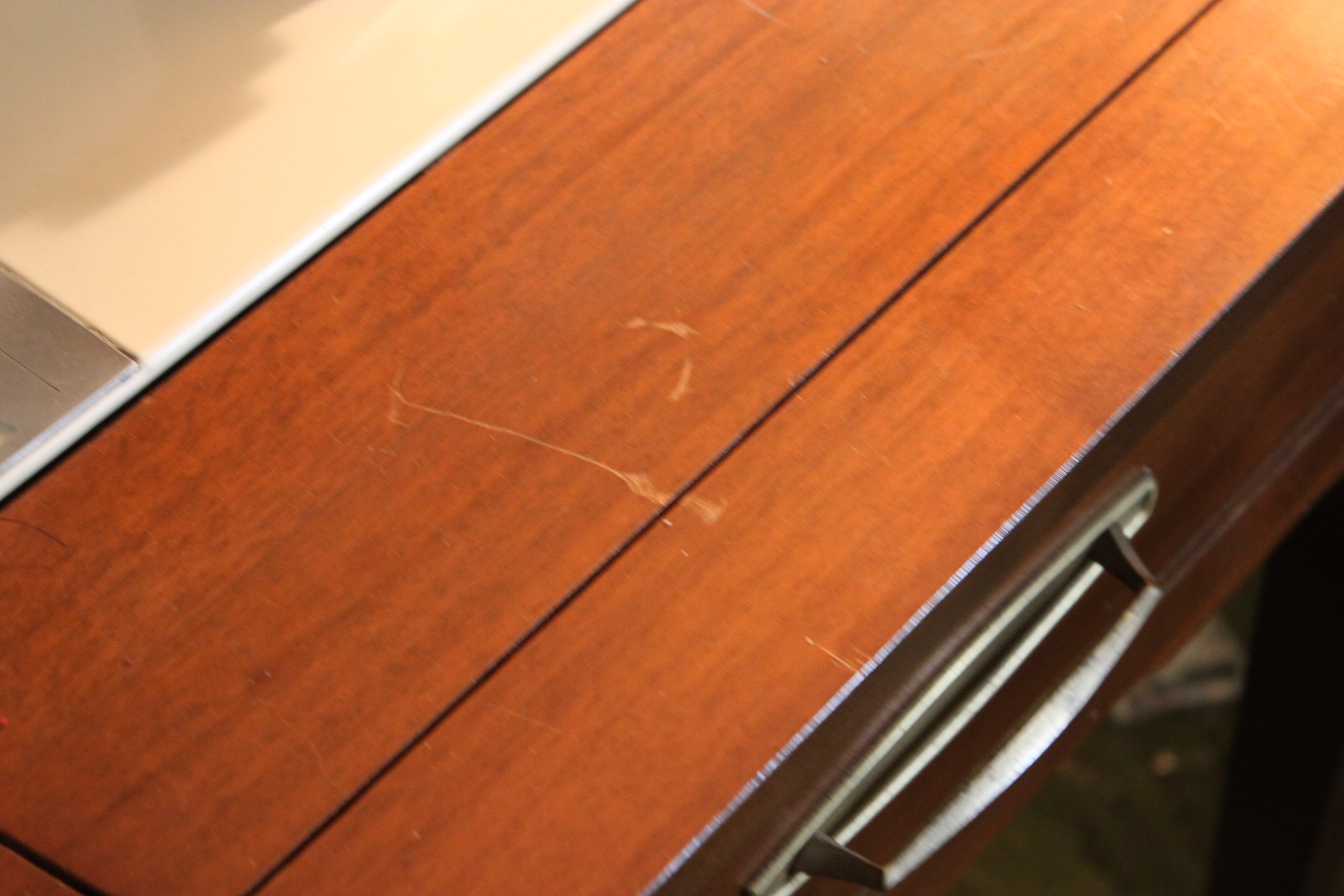 Vintage Singer Sewing Machine and Table