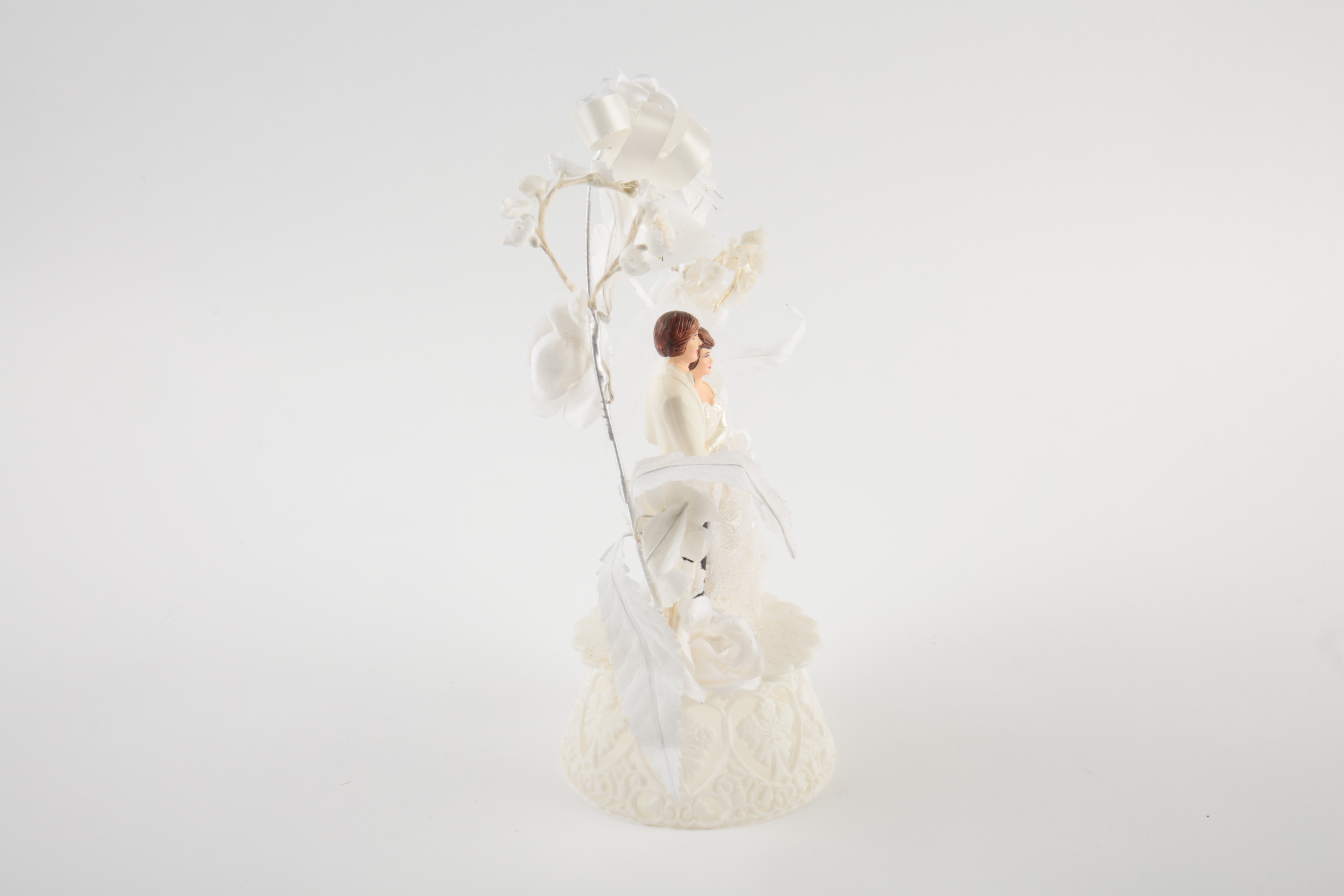 Vintage Coast Novelty Mfg. Co. Wedding Cake Topper