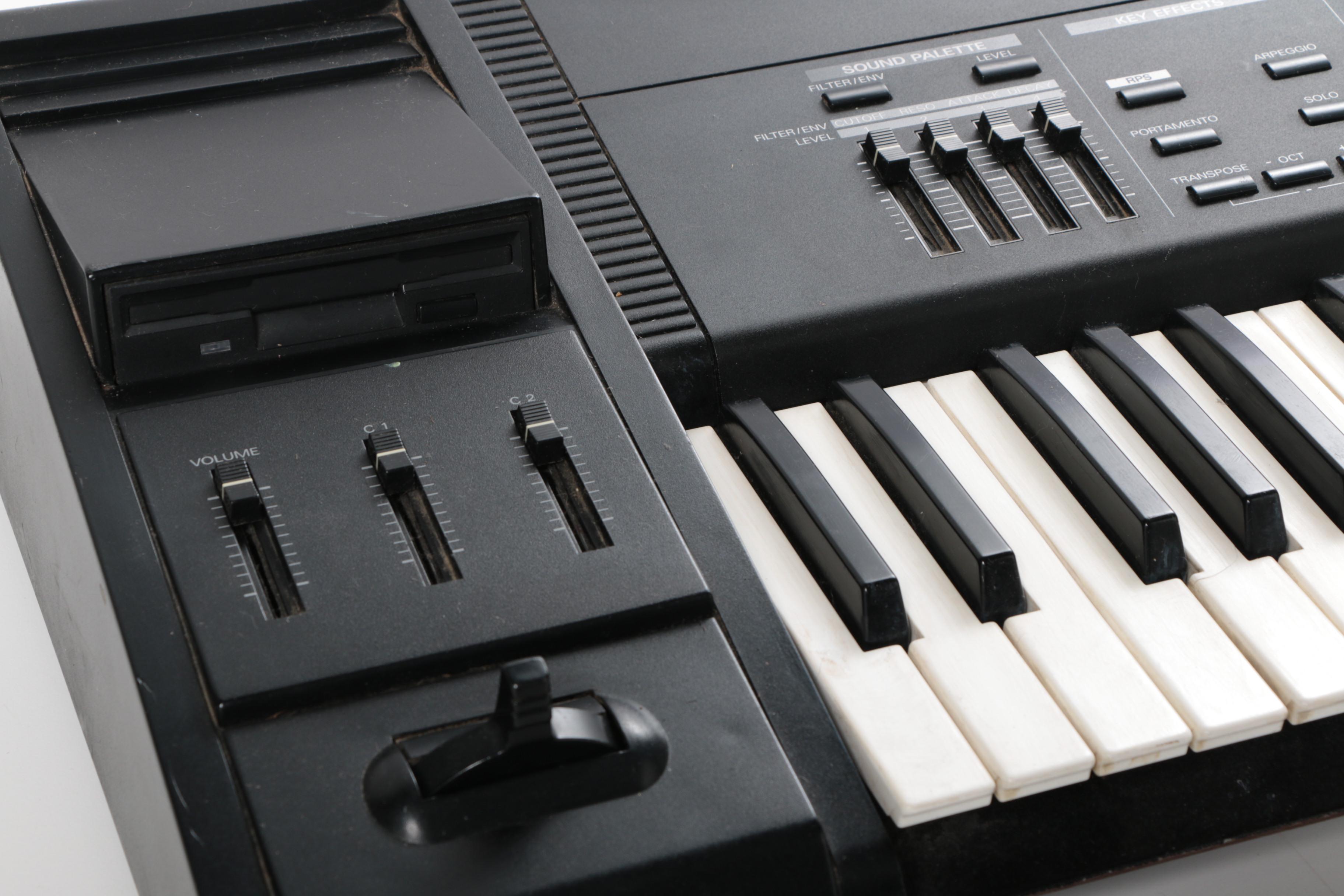 Roland XP-60 Keyboard