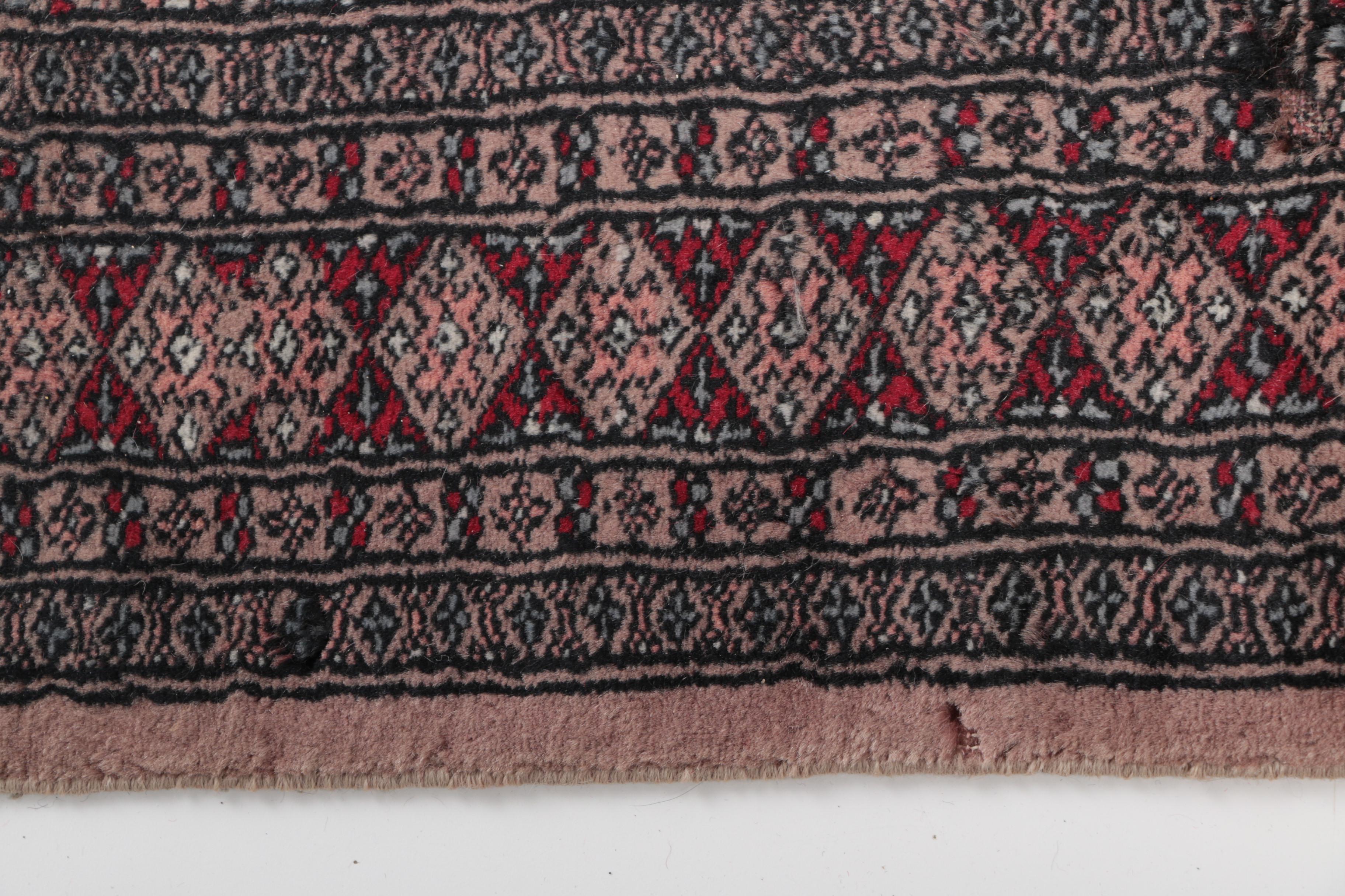 Hand-knotted Pakistani Jaldar Bokhara Wool Area Rug