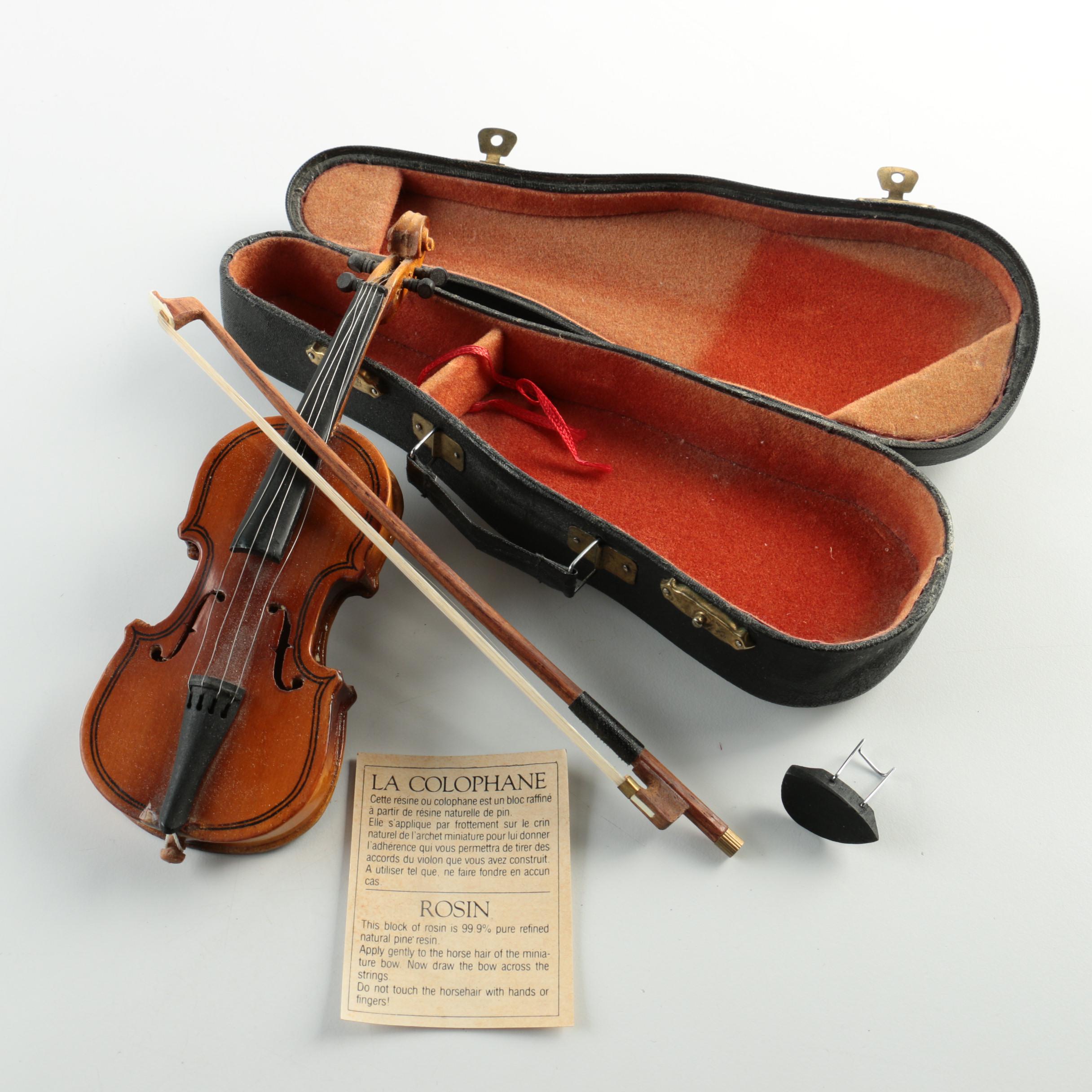 Authentic Models Holland Miniature Violin