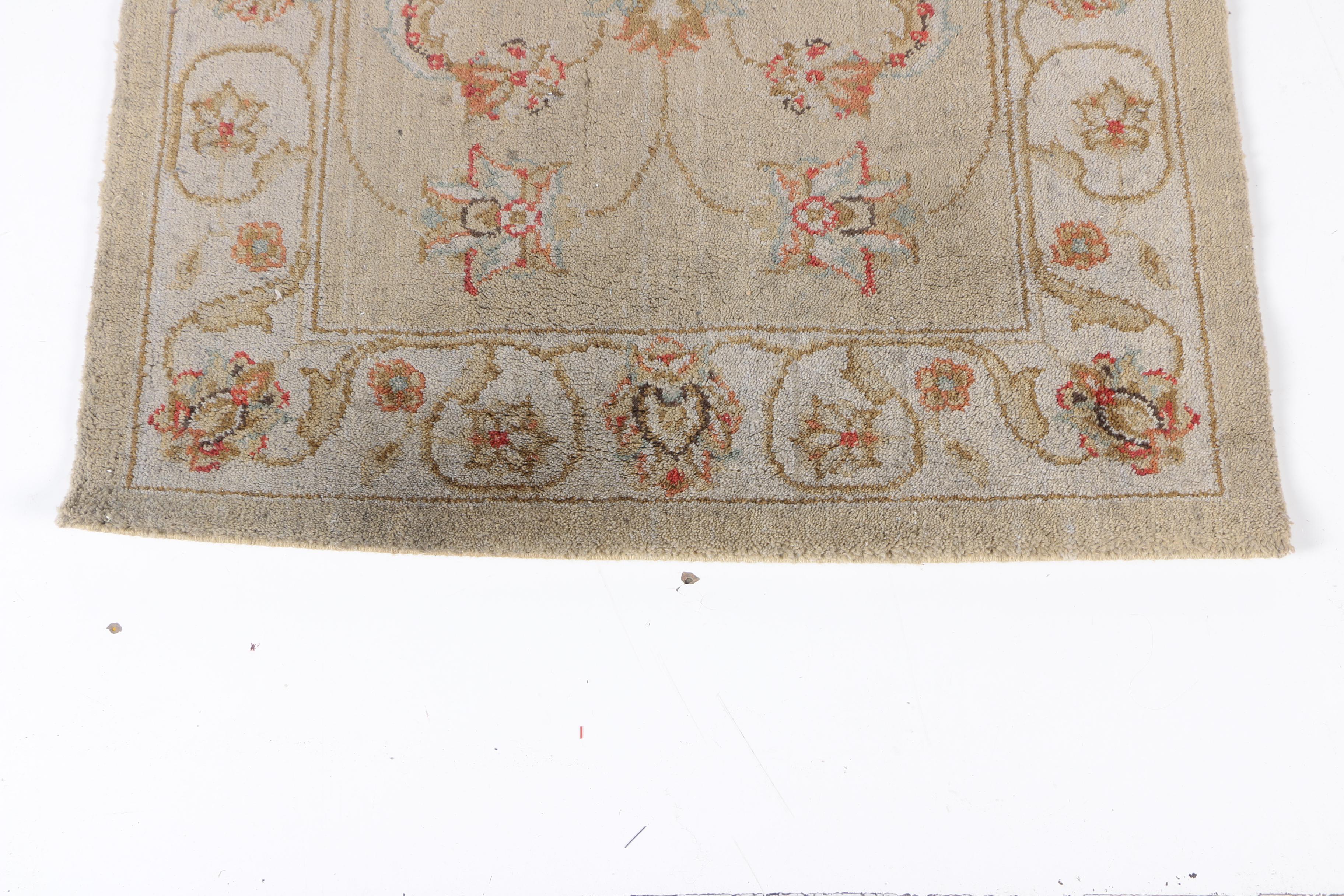 Power-Loomed Chinese Persian-Inspired Synthetic Carpet Runner