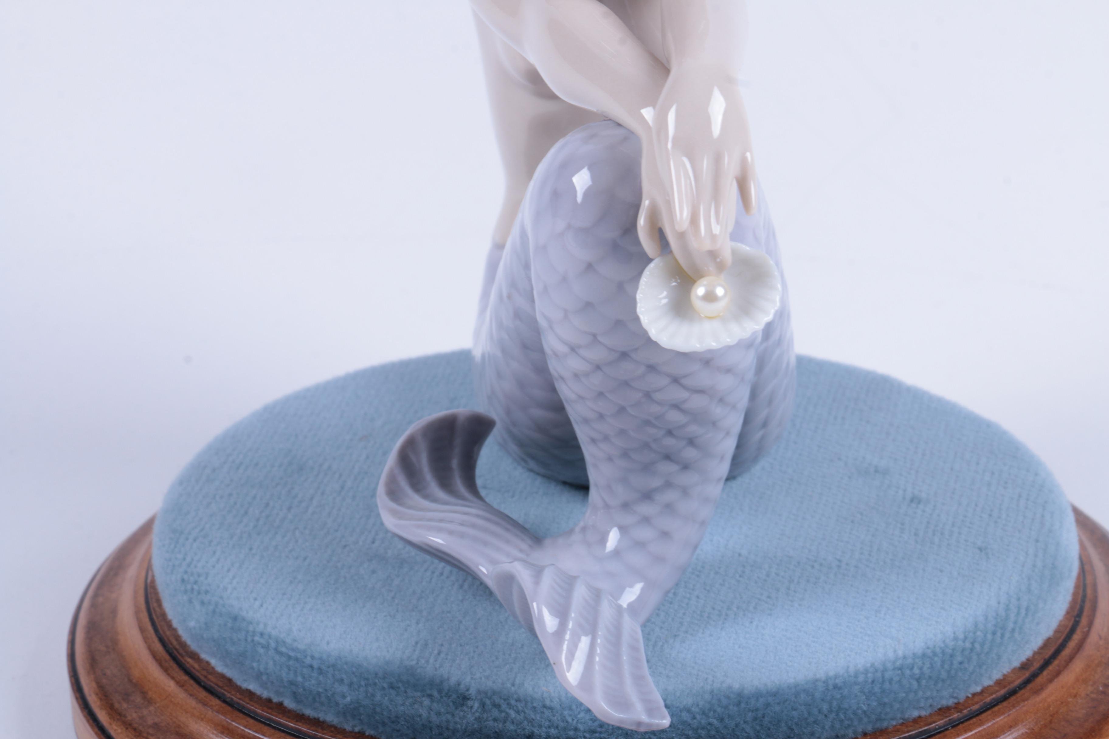 Lladró "Illusion" Porcelain Figurine with Display Piece