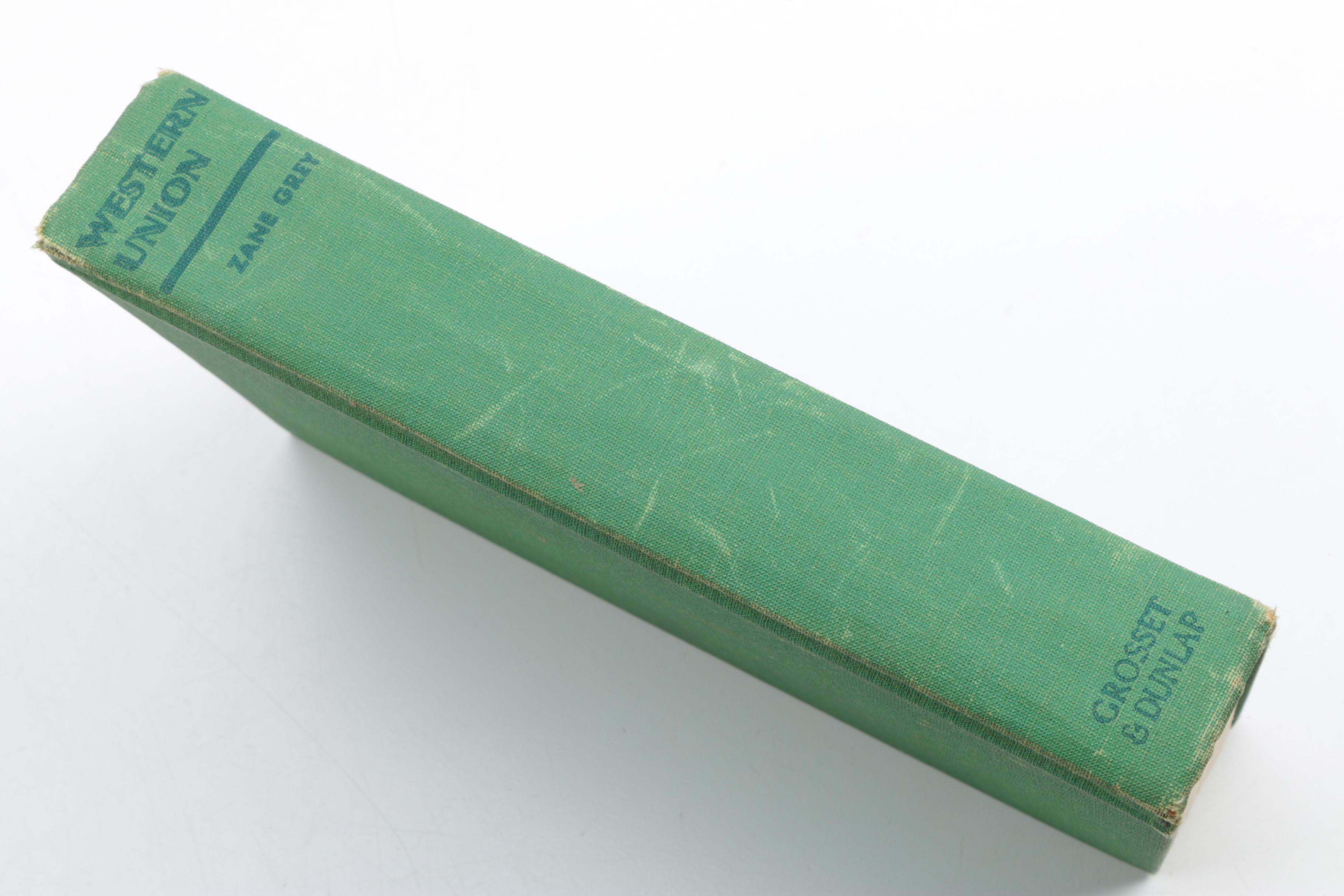 Assorted Vintage Hardcover Books featuring "Gone with the Wind"