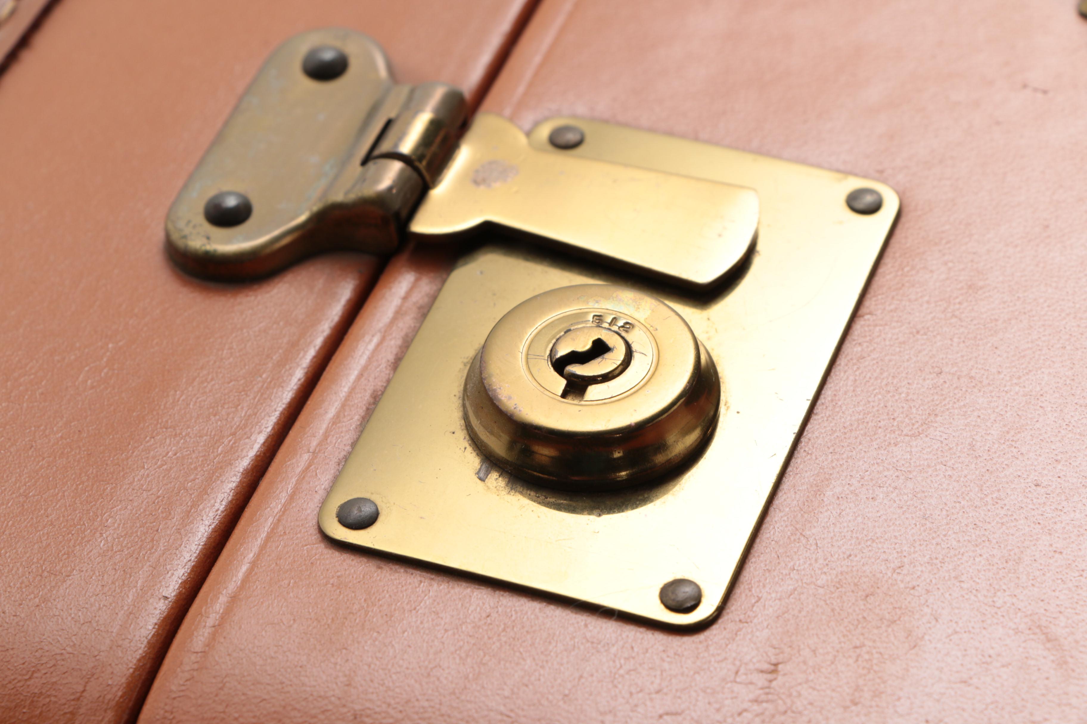 Vintage Kessler Luggage Suitcase