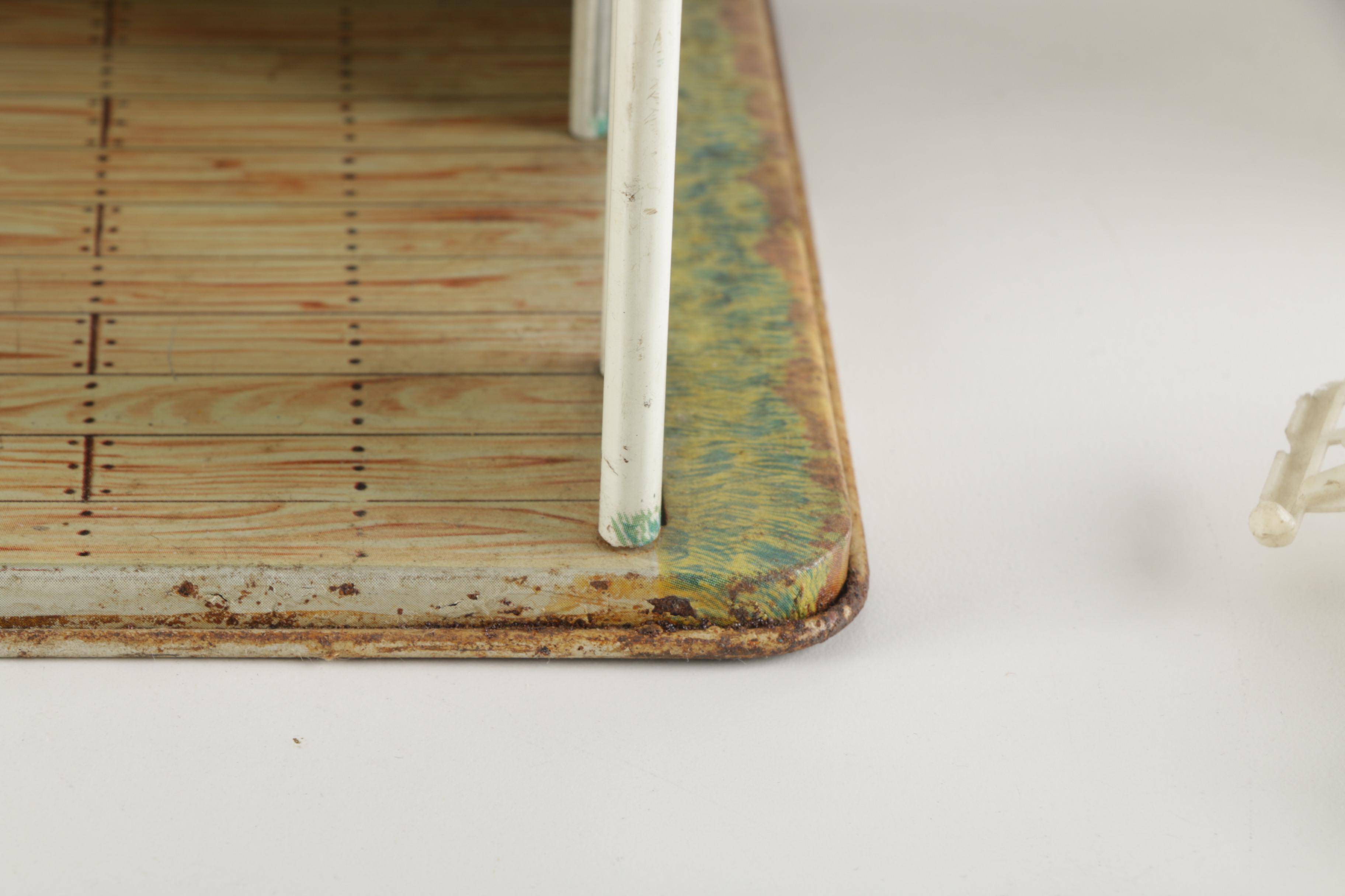 1950s Marx Tin Litho Barn with Plastic Accessories