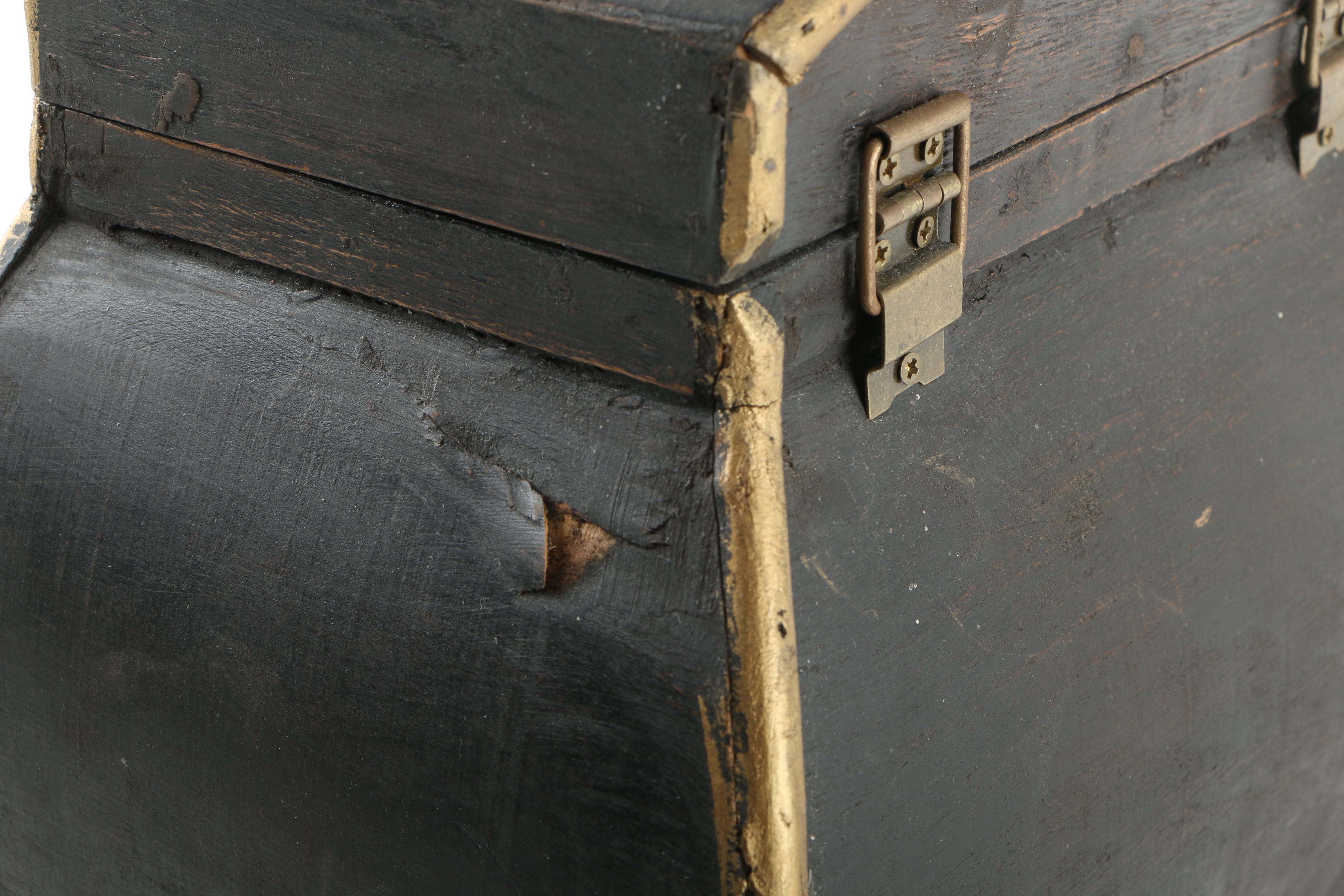 Vintage East Asian Lacquered Storage Box