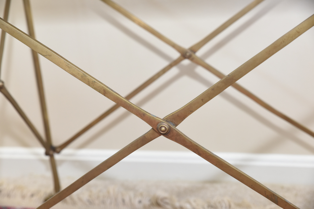 Vintage Neoclassical Style End Table