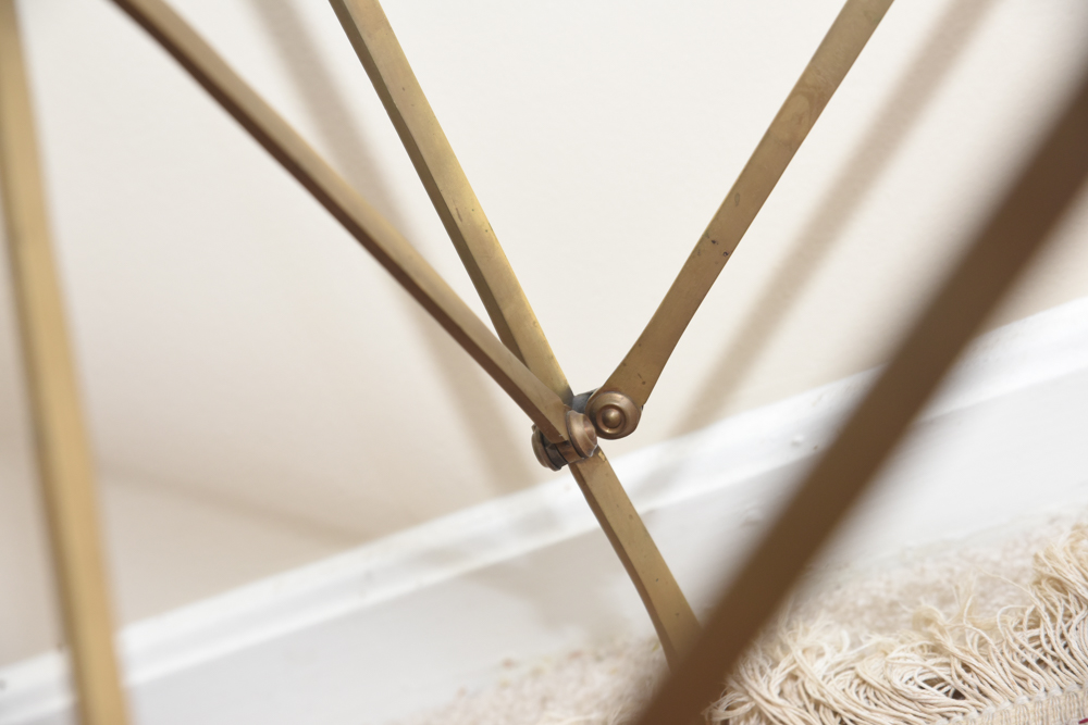 Vintage Neoclassical Style End Table