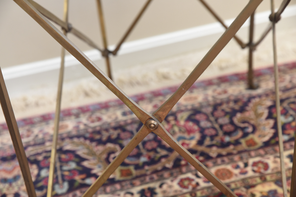 Vintage Neoclassical Style End Table