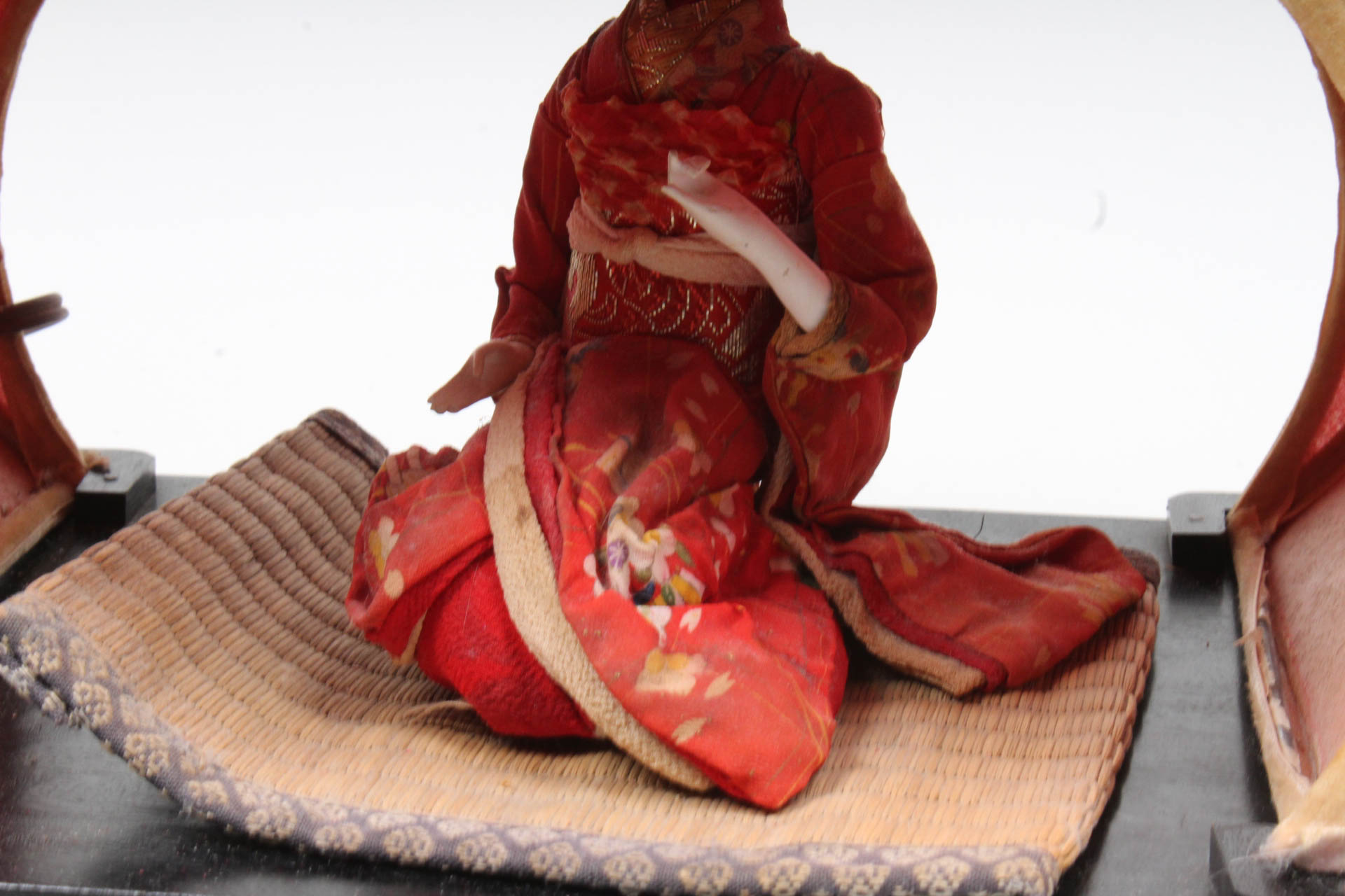 Vintage Japanese Table Lamp and Souvenirs