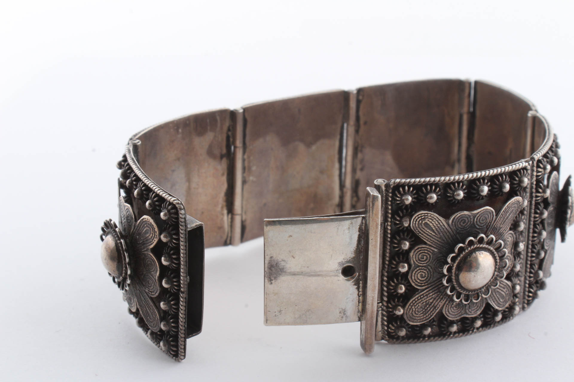 Sterling Silver Floral Filigree Bracelet