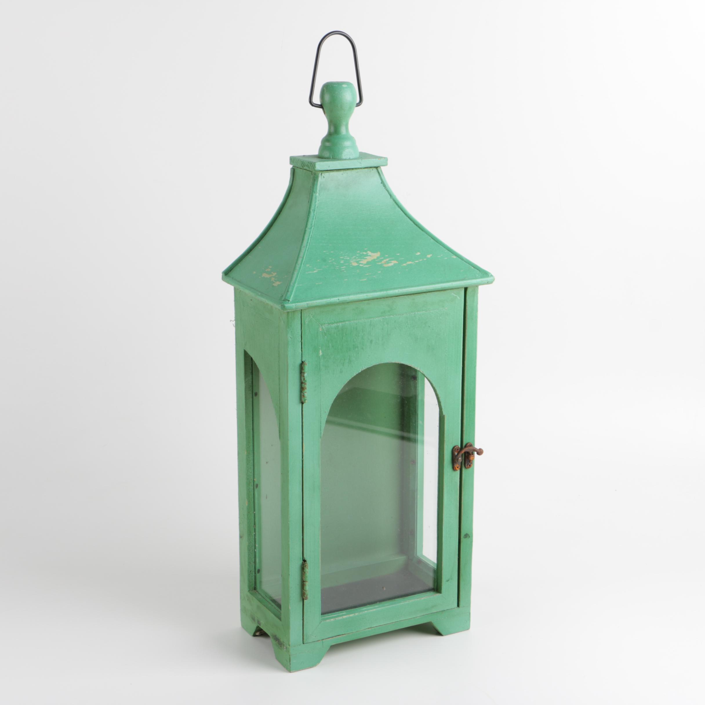 Wooden Lantern Display Box