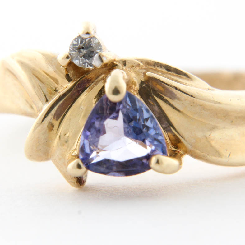 14K Yellow Gold Natural Tanzanite Diamond Ring