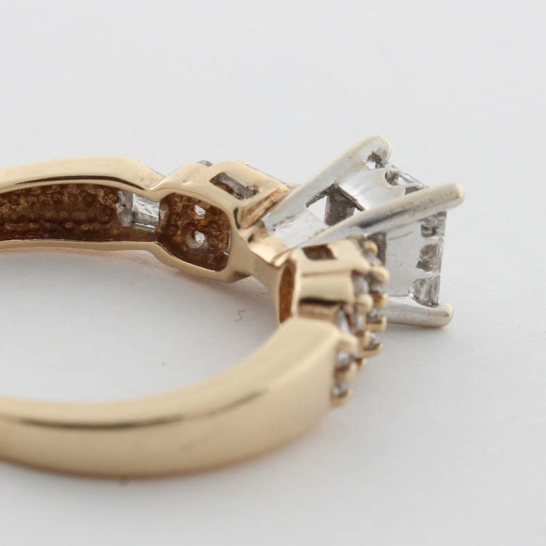 14K Yellow Gold Diamond Ring