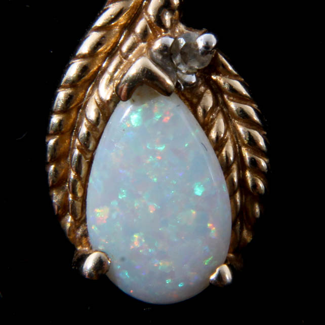 10K Yellow Gold Opal & Diamond Pendant