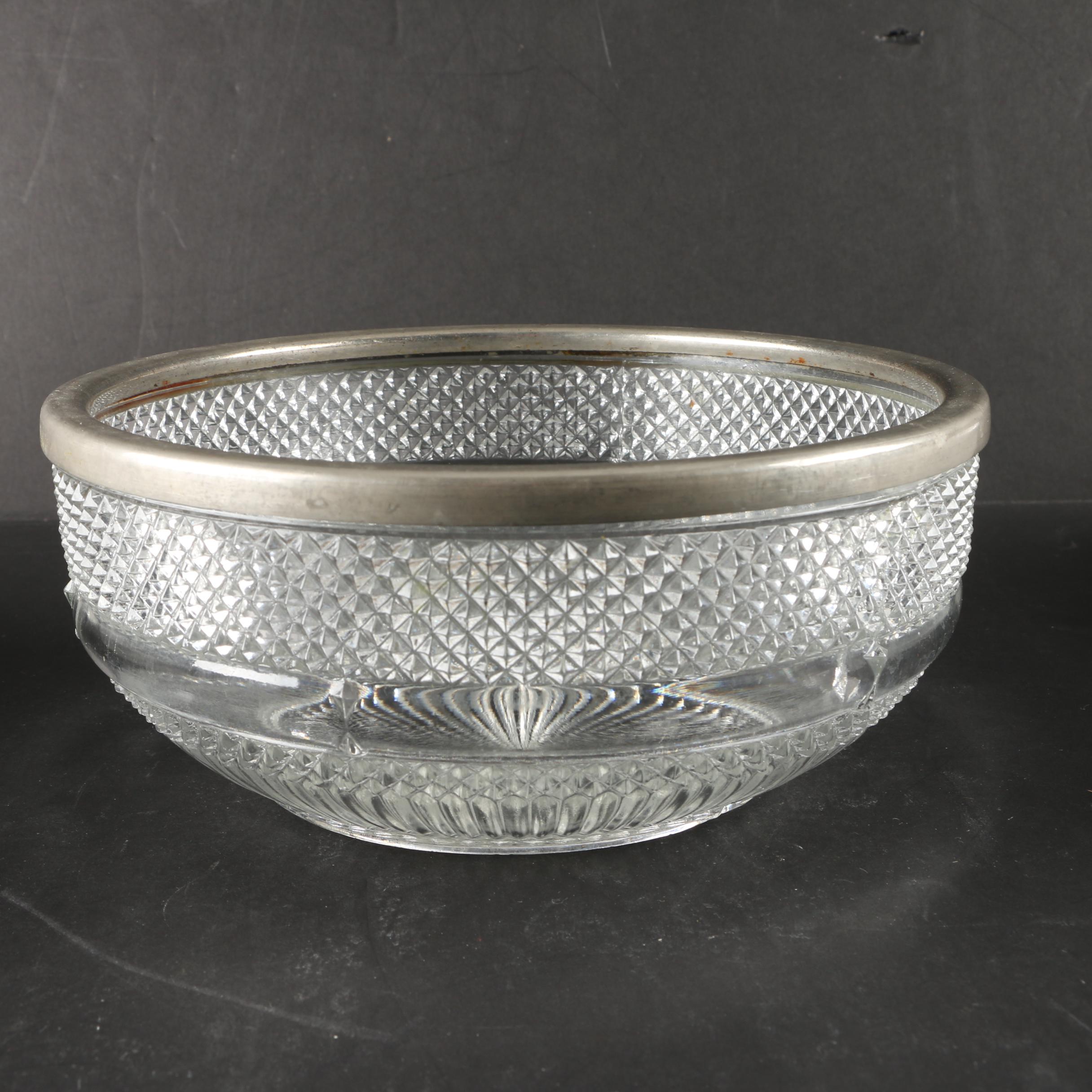 Corning Ware Baking Dishes and Glass Serving Bowl