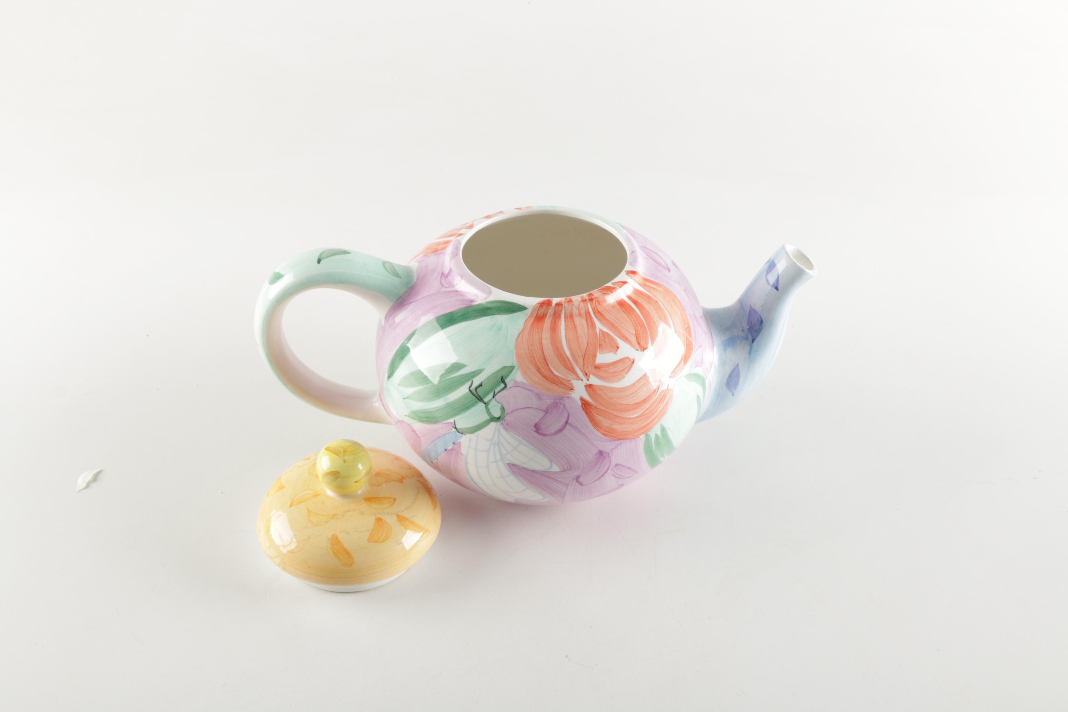 Bella "Backyard Friends" Porcelain Teapot