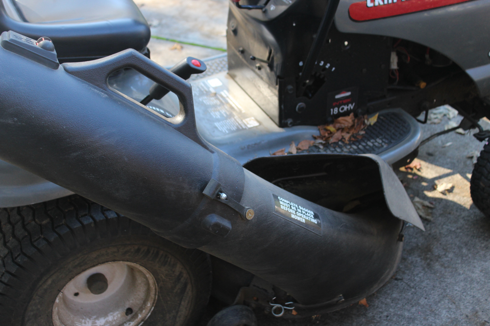 Craftsman LT2000 Lawn Mower