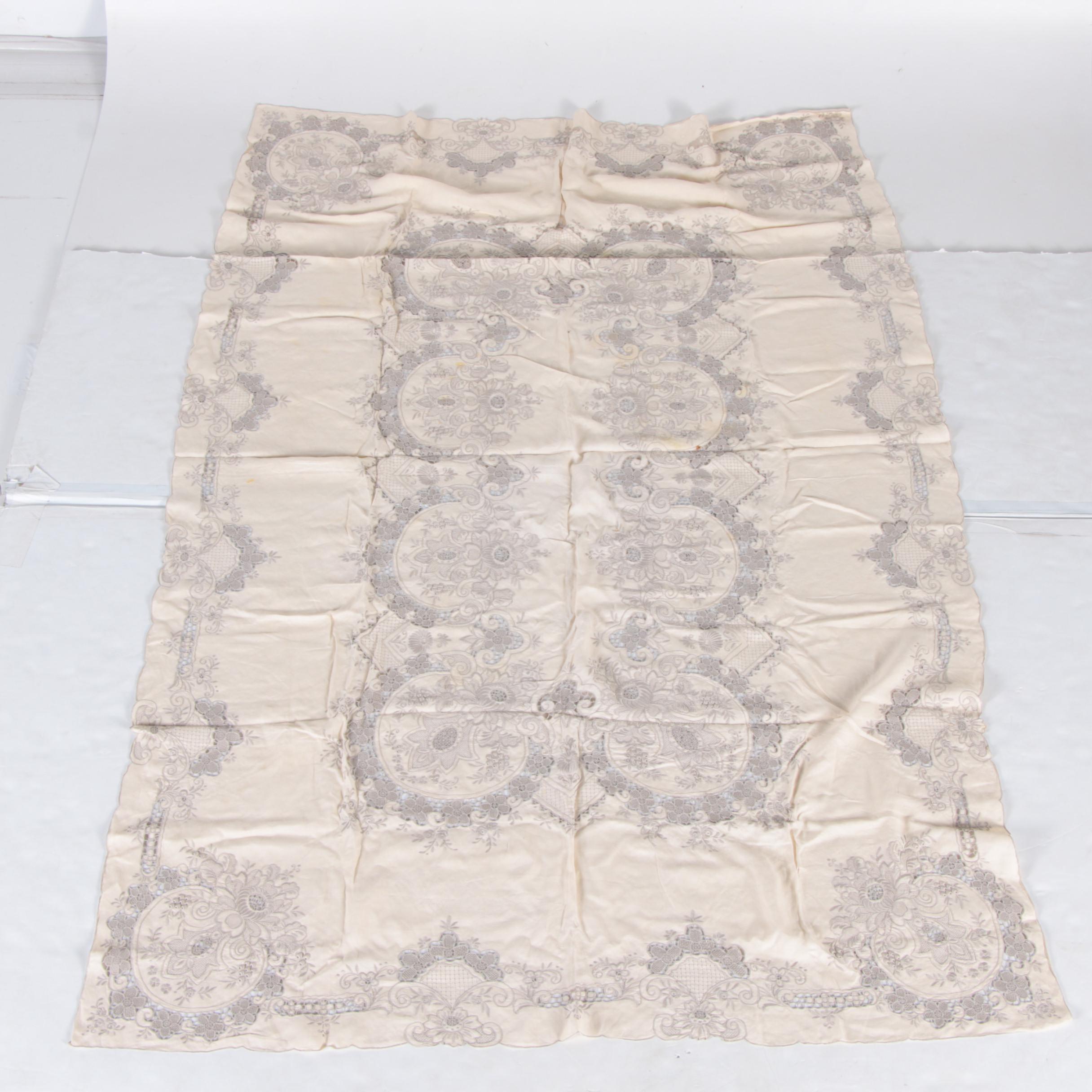 Lace Table Linens