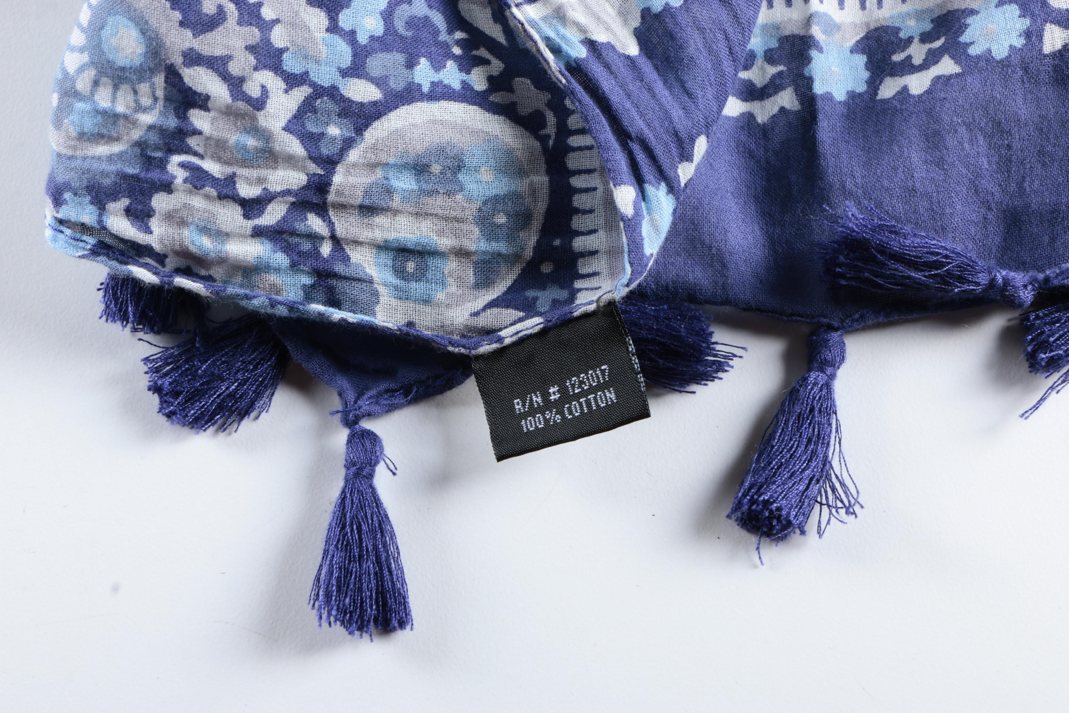 Assortment of Women's Scarfs