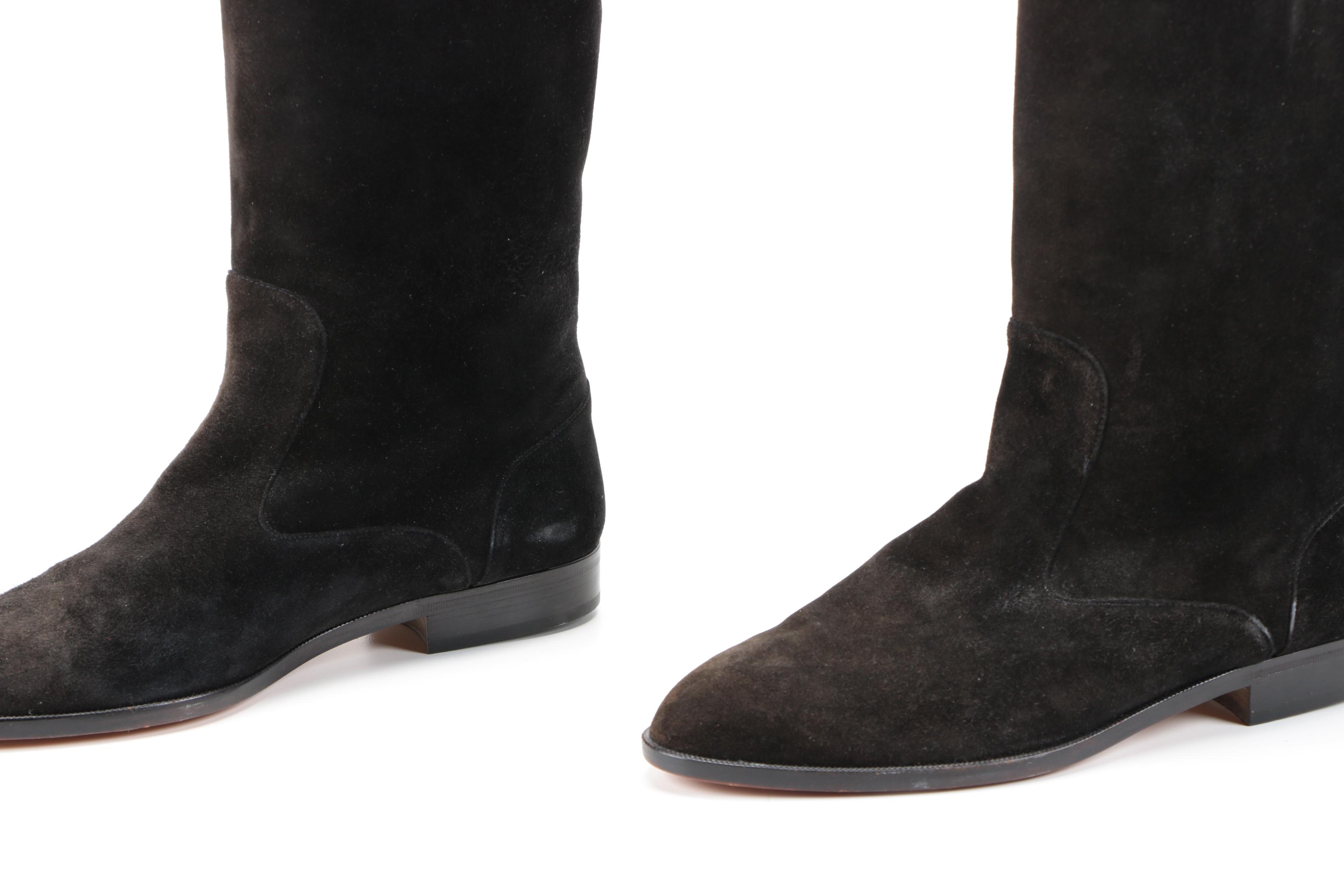 Manolo Blahnik Equestrian Style Suede Boots