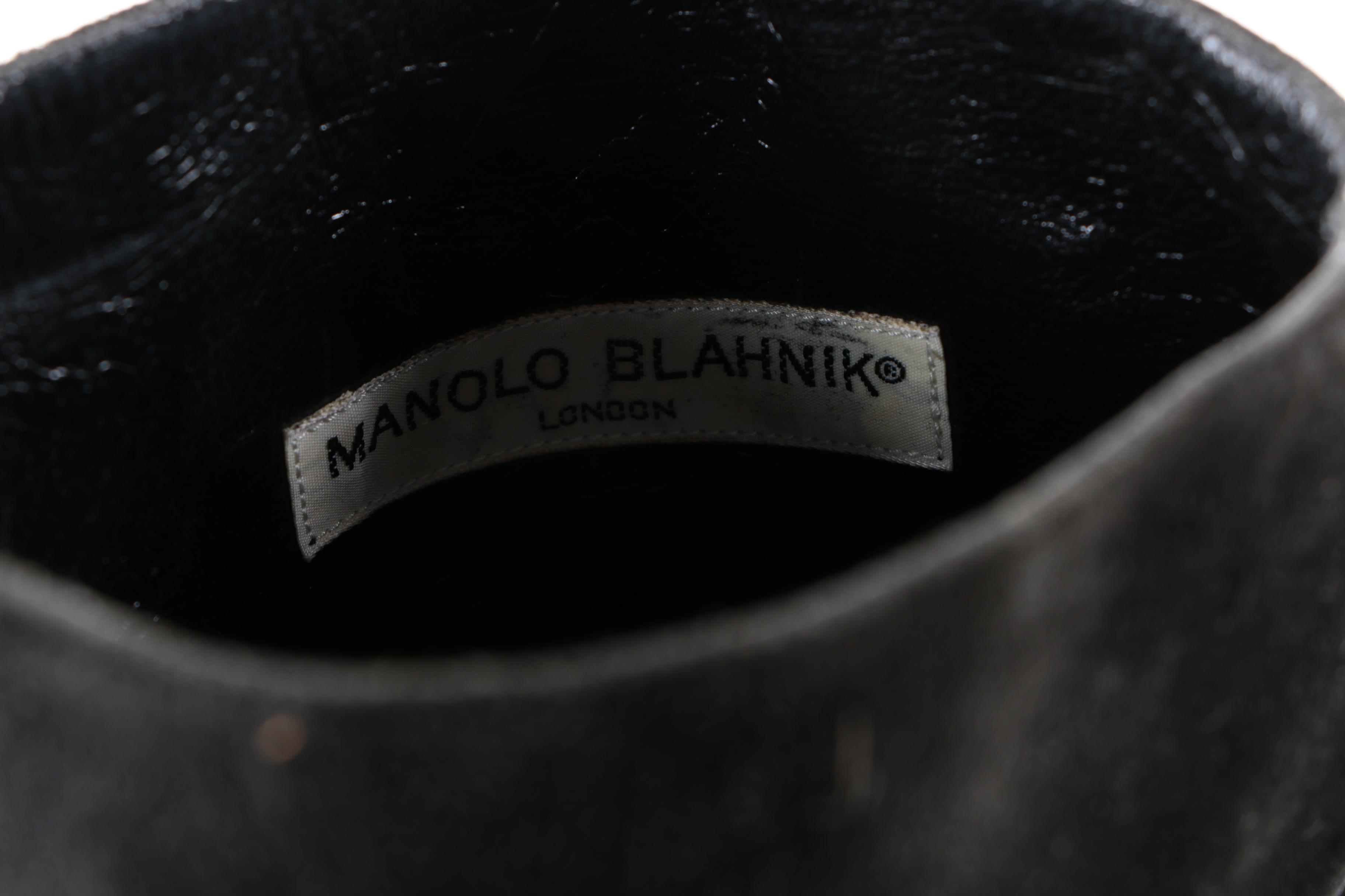 Manolo Blahnik Equestrian Style Suede Boots