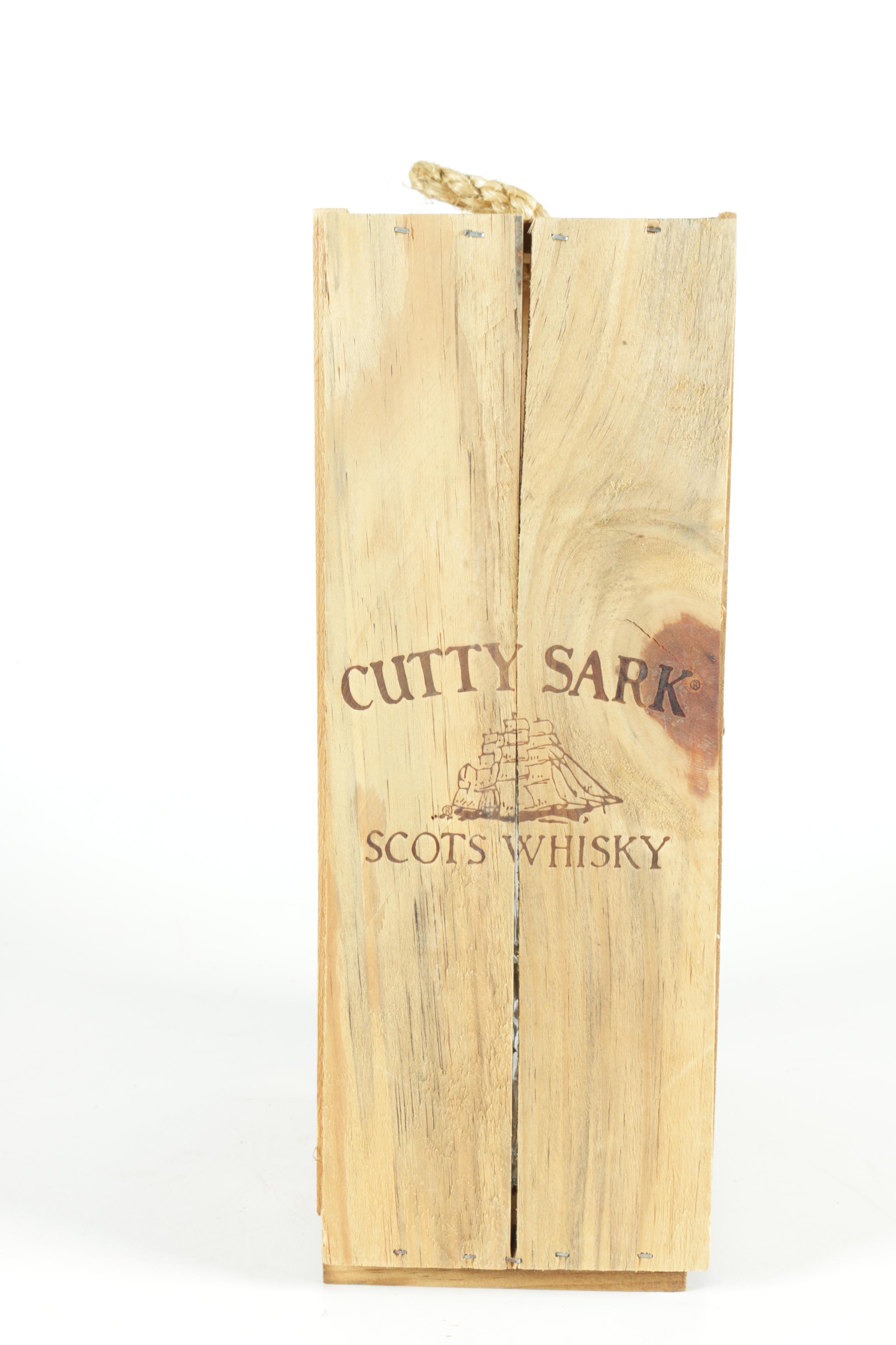 The Real Mccoy "Cutty Sark" Scots Whiskey Glasses