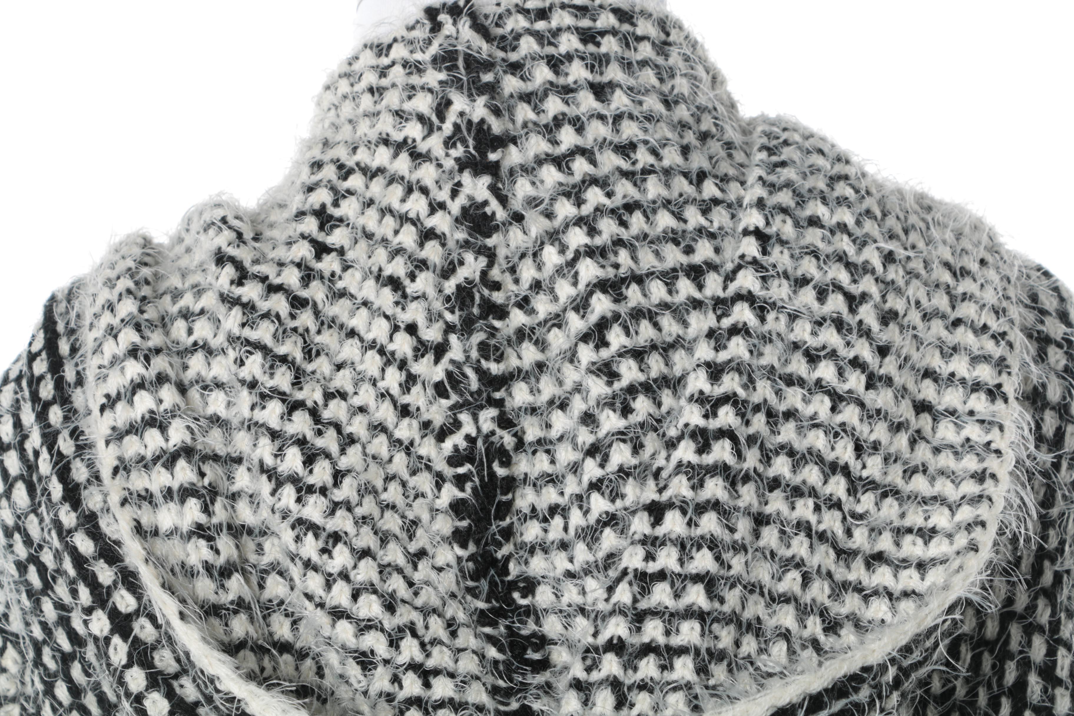 Women's Eyn Black and White Hooded Cardigan