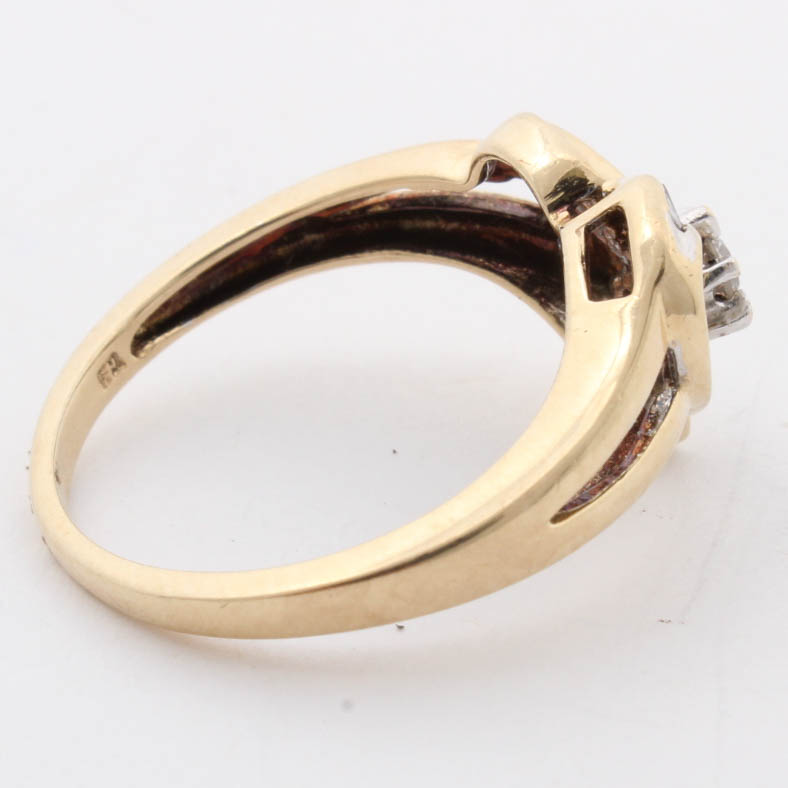 10K Yellow Gold Diamond Heart Ring