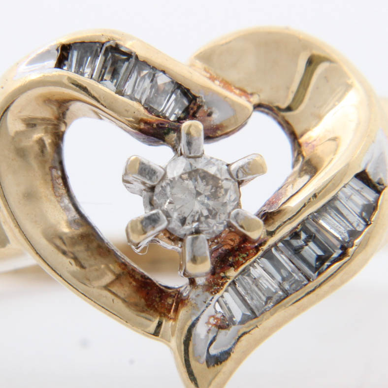 10K Yellow Gold Diamond Heart Ring