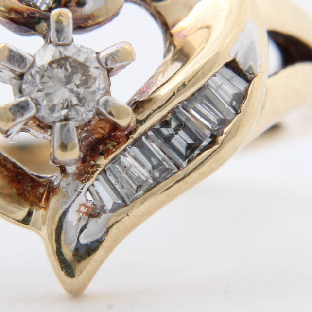 10K Yellow Gold Diamond Heart Ring