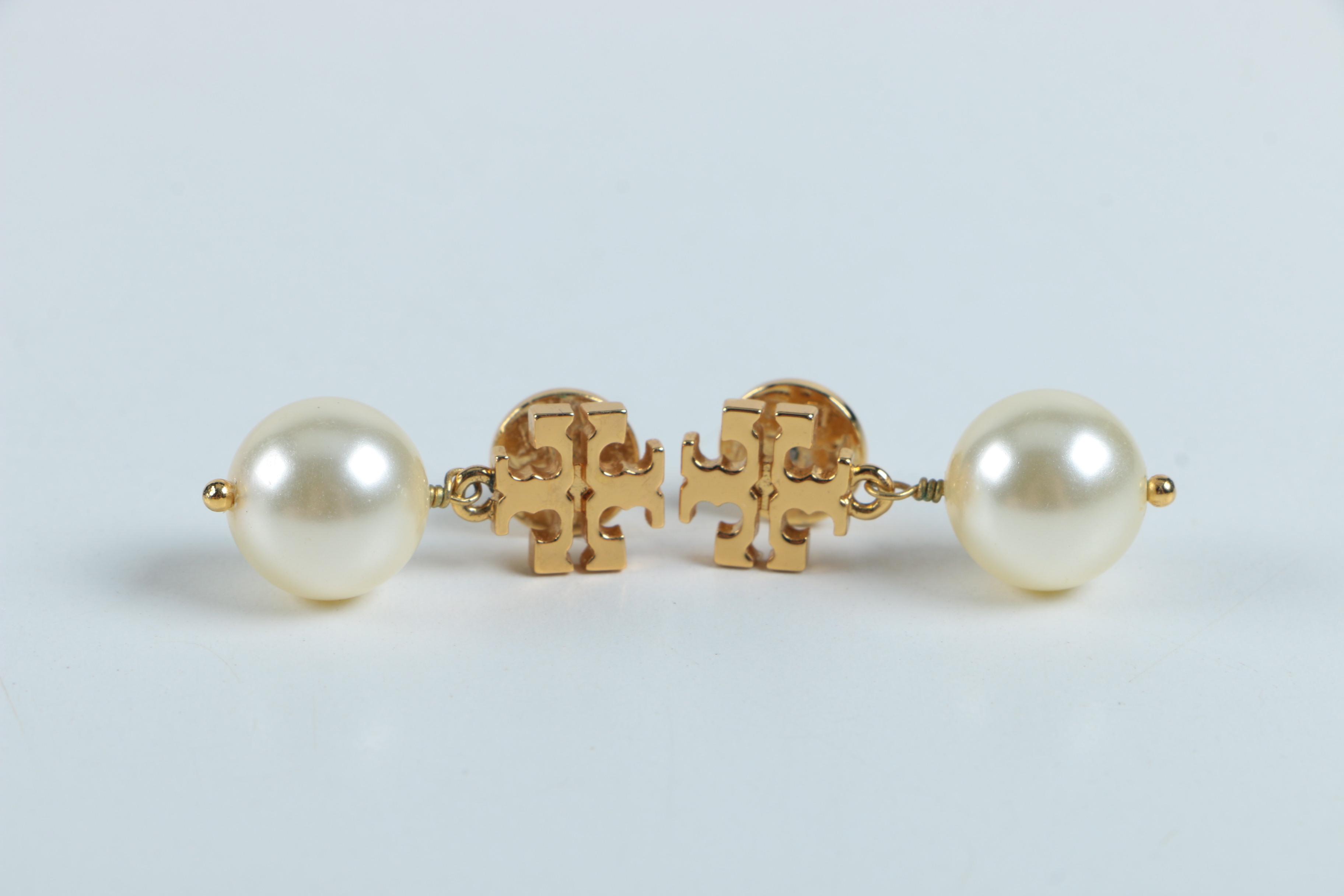 Magnesite Bracelet and Tory Burch Earrings