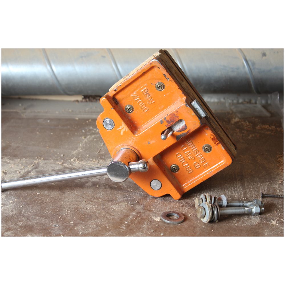 Pony Model 27090 Bench Vise
