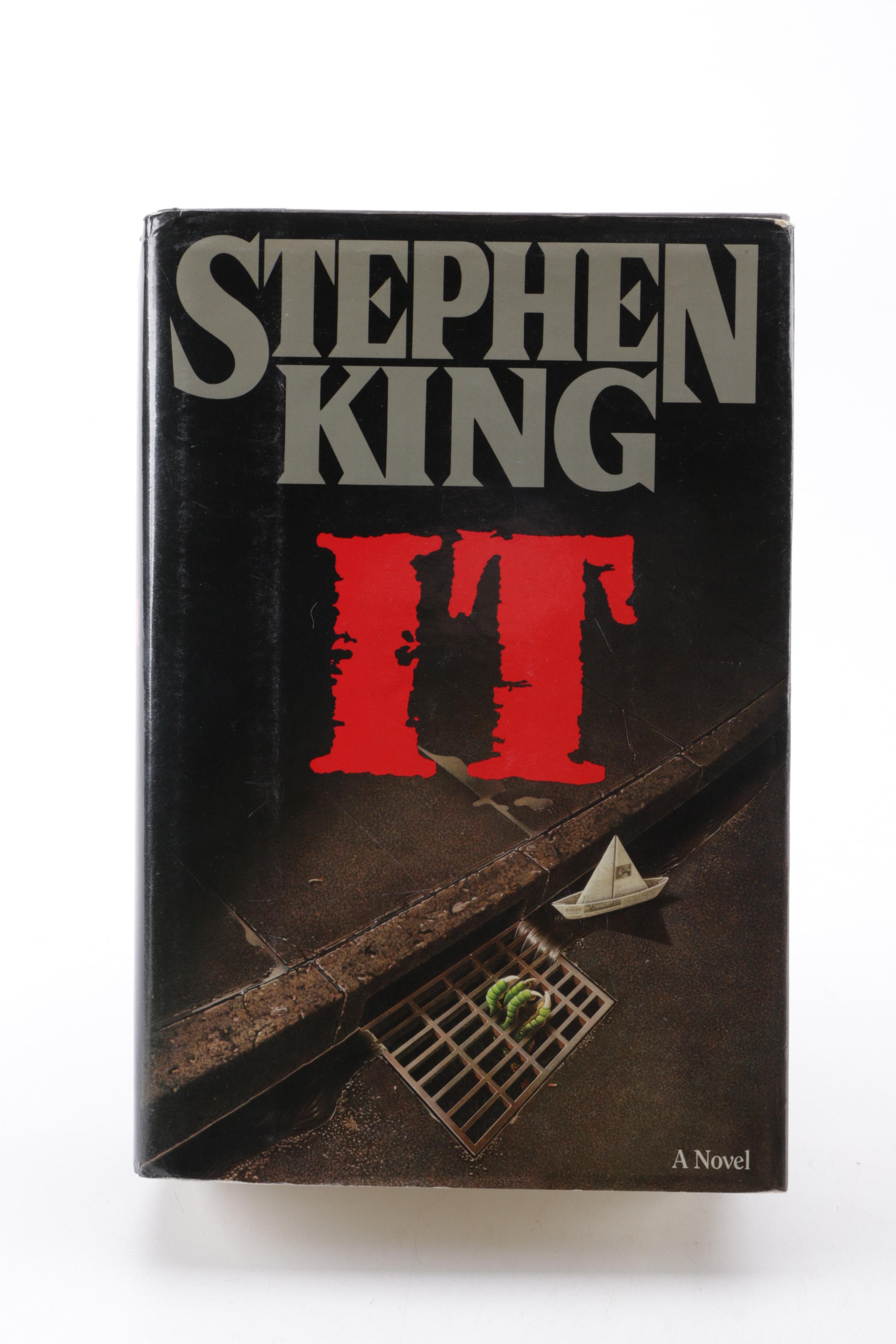 1986 "IT" Novel by Stephen King and "The Stephen King Companion"