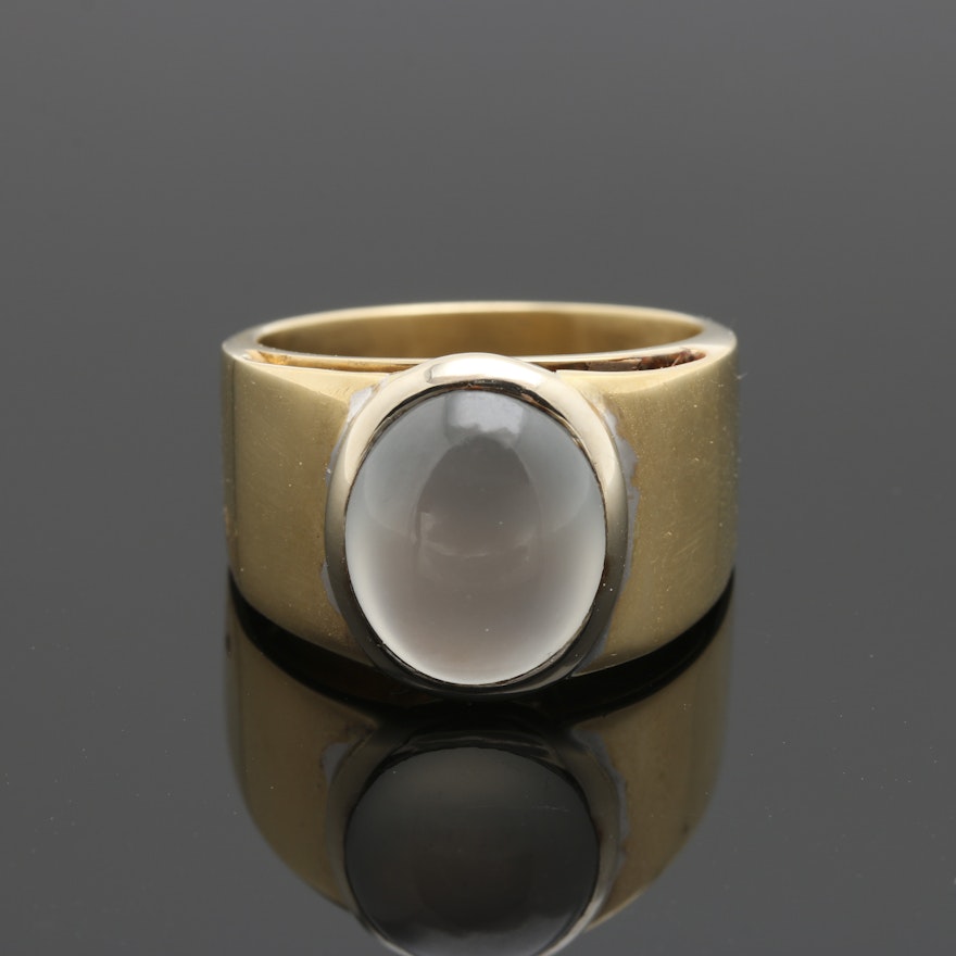 18K Yellow Gold Moonstone Ring