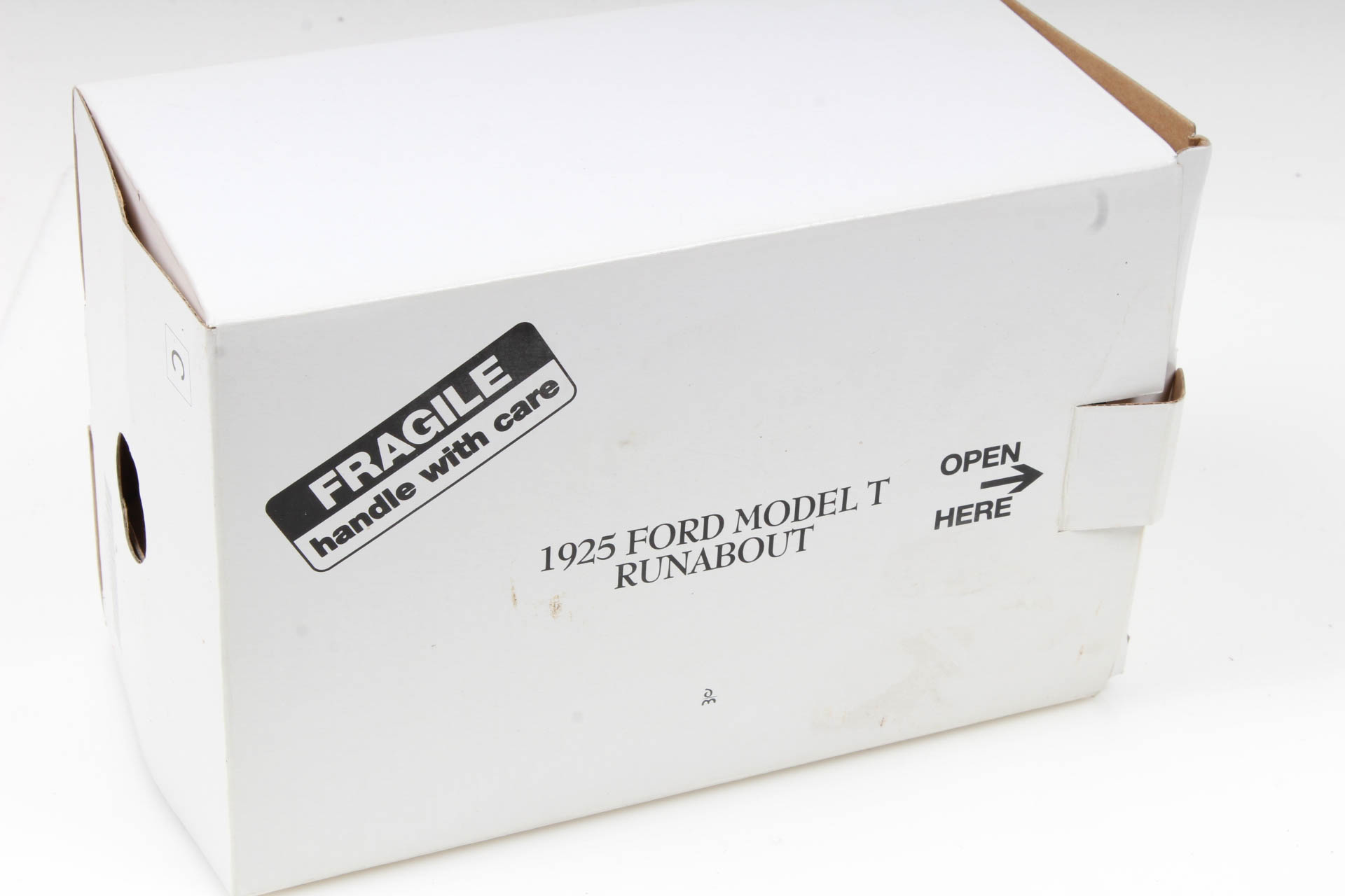 Danbury Mint 1925 Ford Model T Runabout Die Cast Car