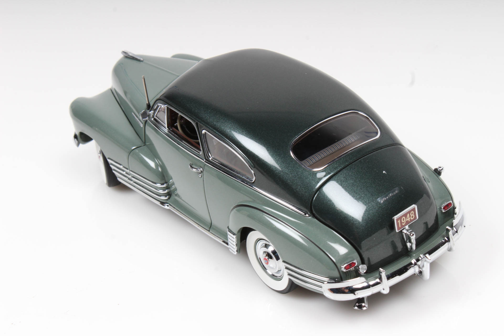 Danbury Mint 1948 Chevrolet Fleetline Aerosedan Die Cast Car