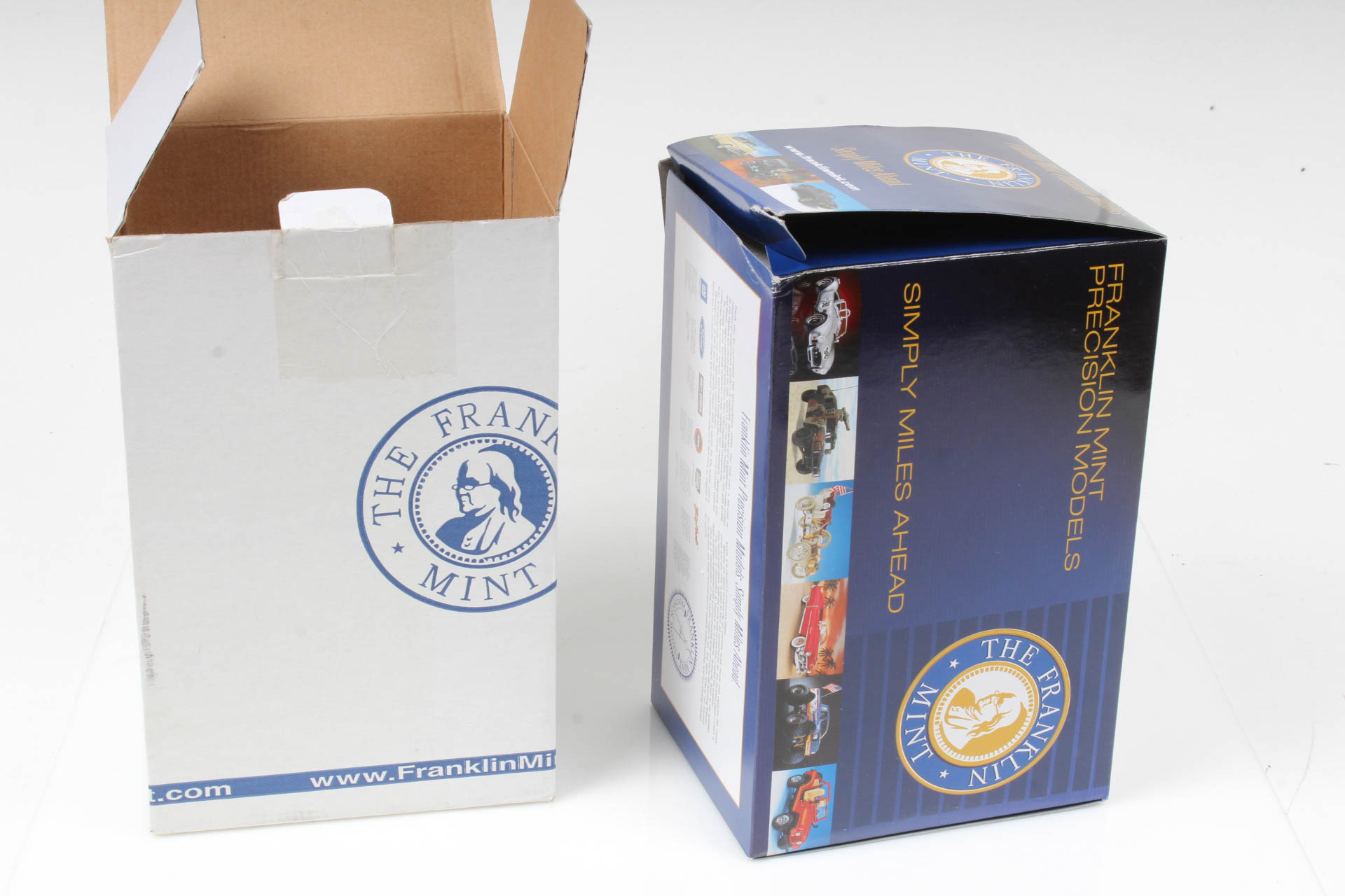 Franklin Mint 1915 Stutz Bearcat Roadster Die Cast Car