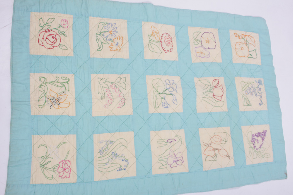 Vintage Crib Quilt & Blanket