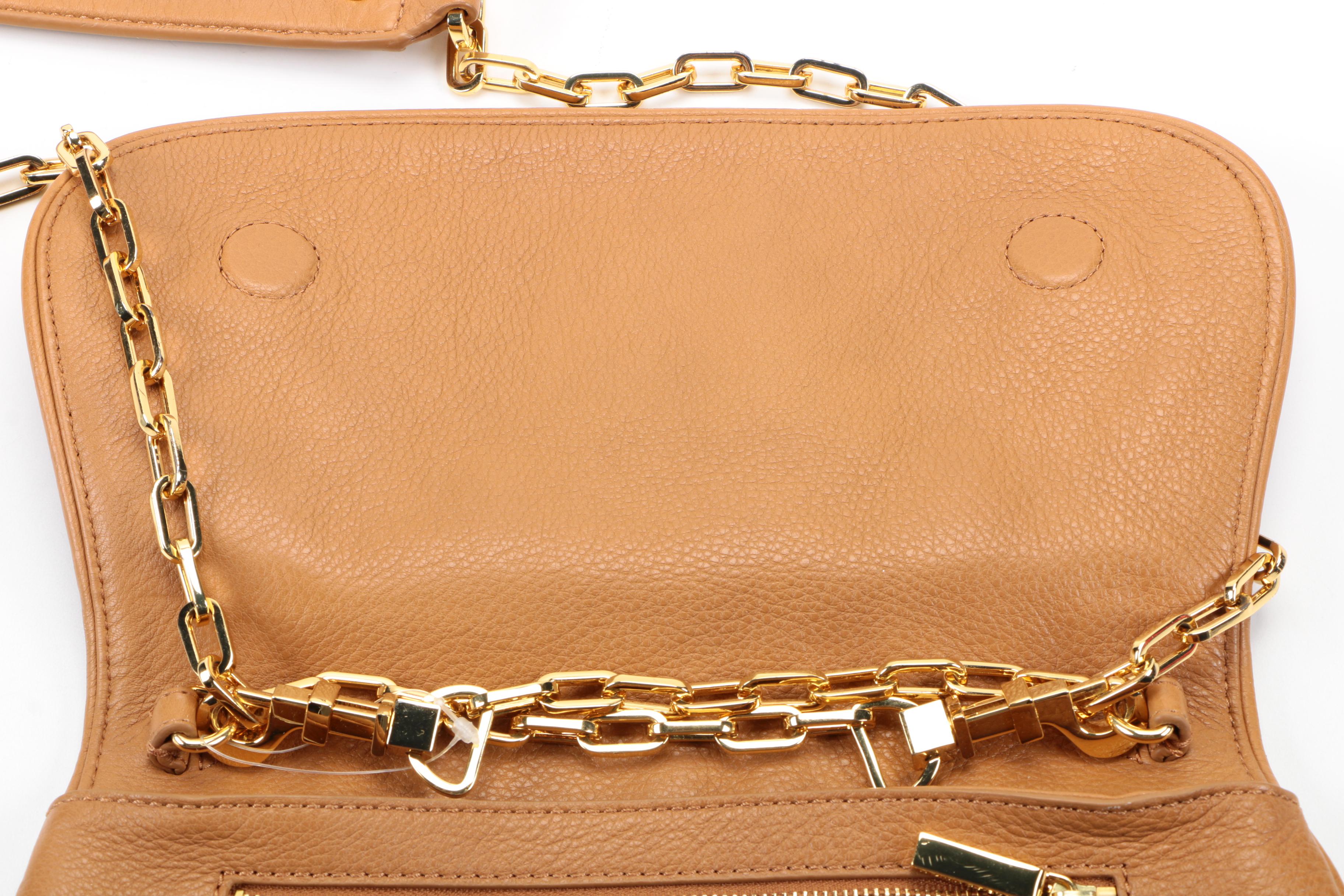 Tory Burch Amanda Logo Clutch