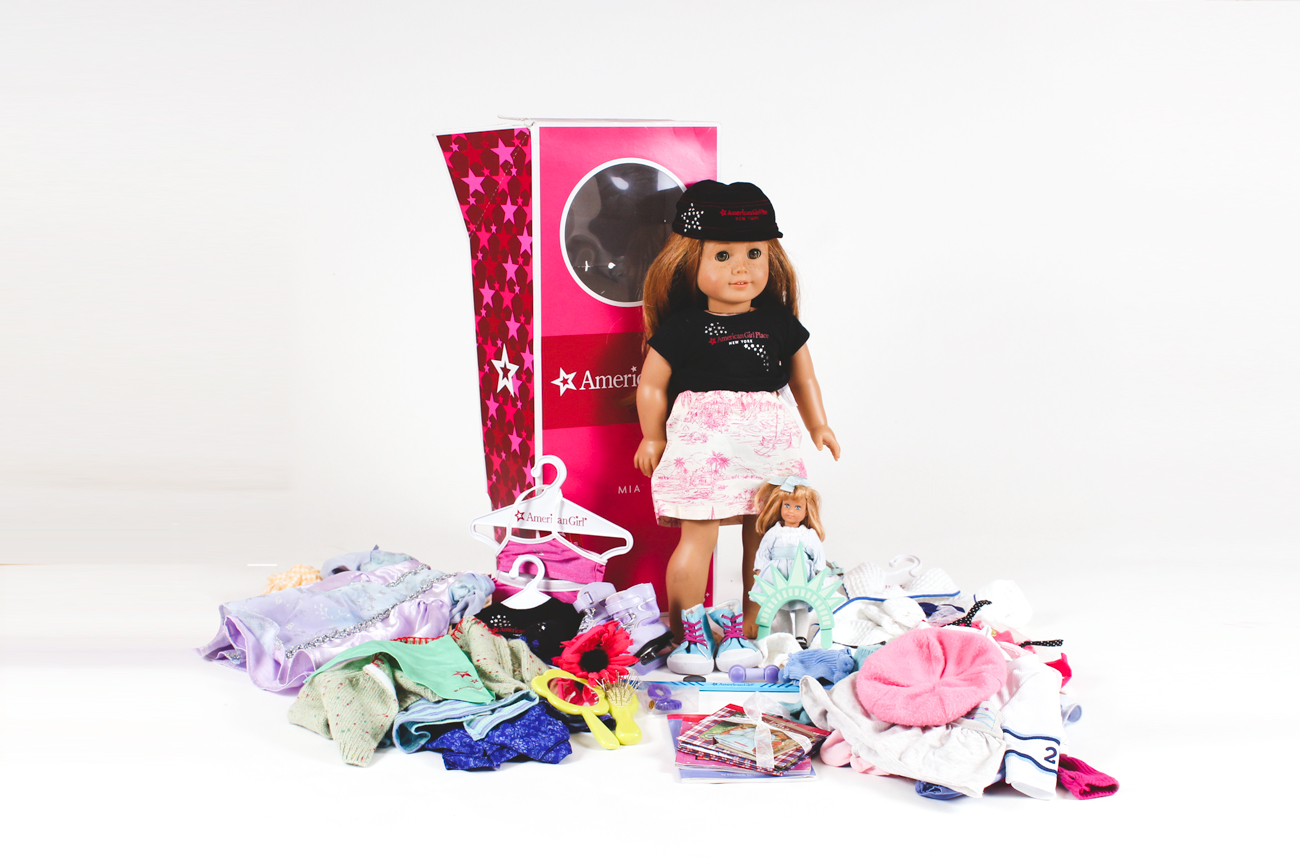 American Girl Doll "Mia" with Doll Clothing Collection