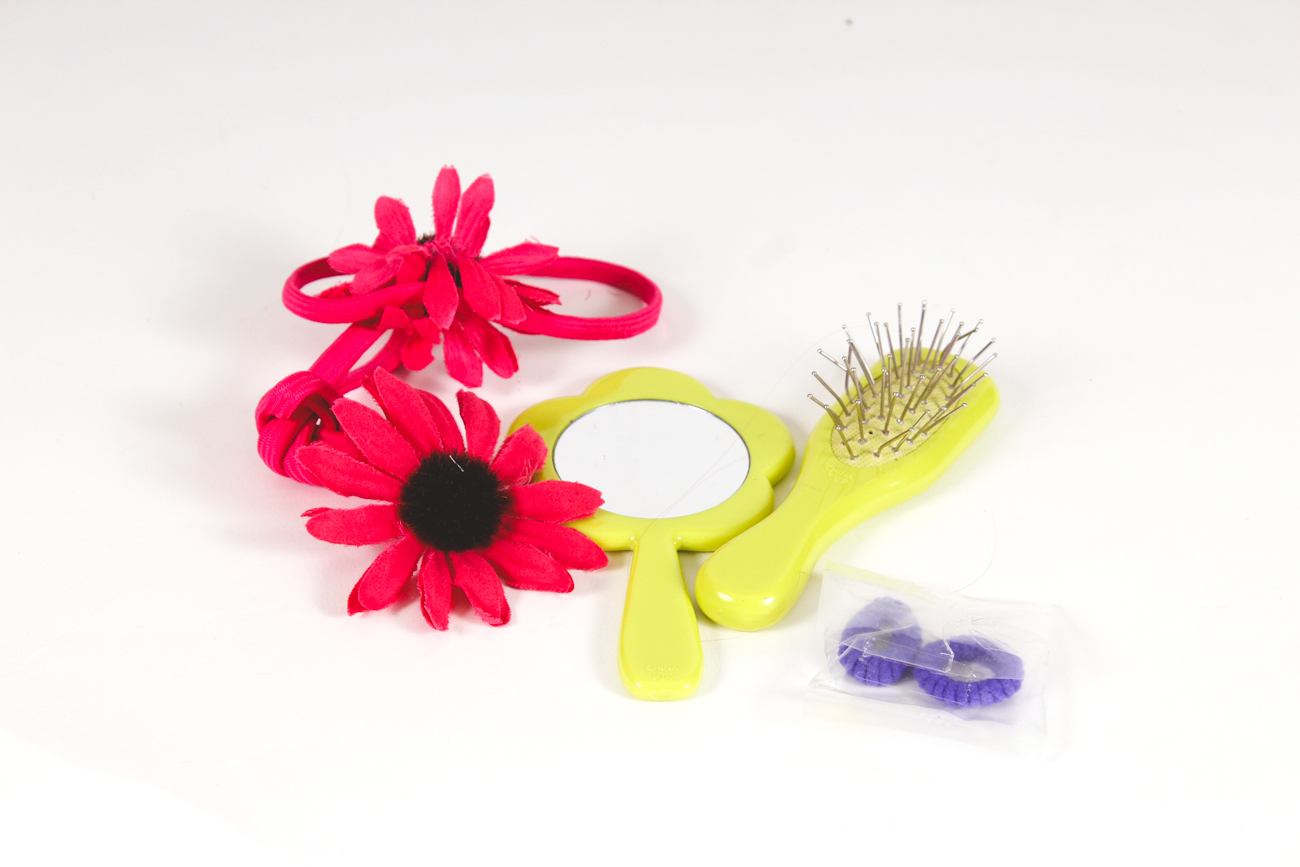 American Girl Doll "Mia" with Doll Clothing Collection