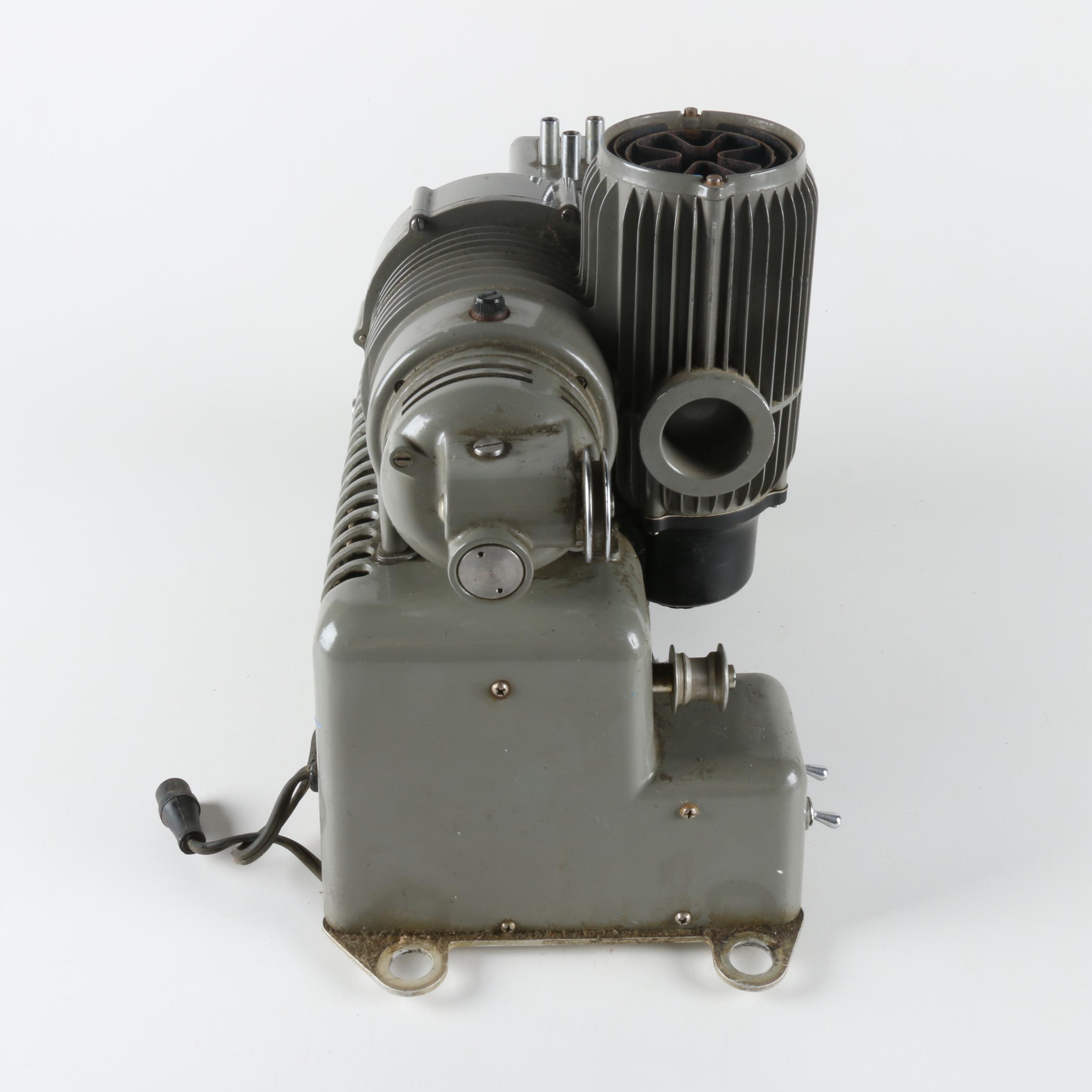 Vintage Bell & Howell Filmosound 285 Tube Projector Amp