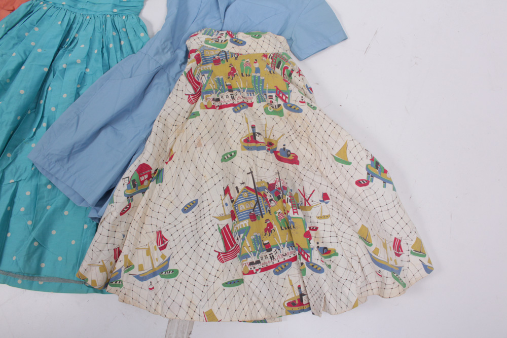 Women's Vintage Clothing