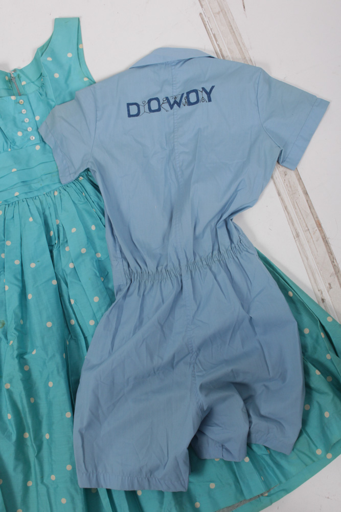 Women's Vintage Clothing