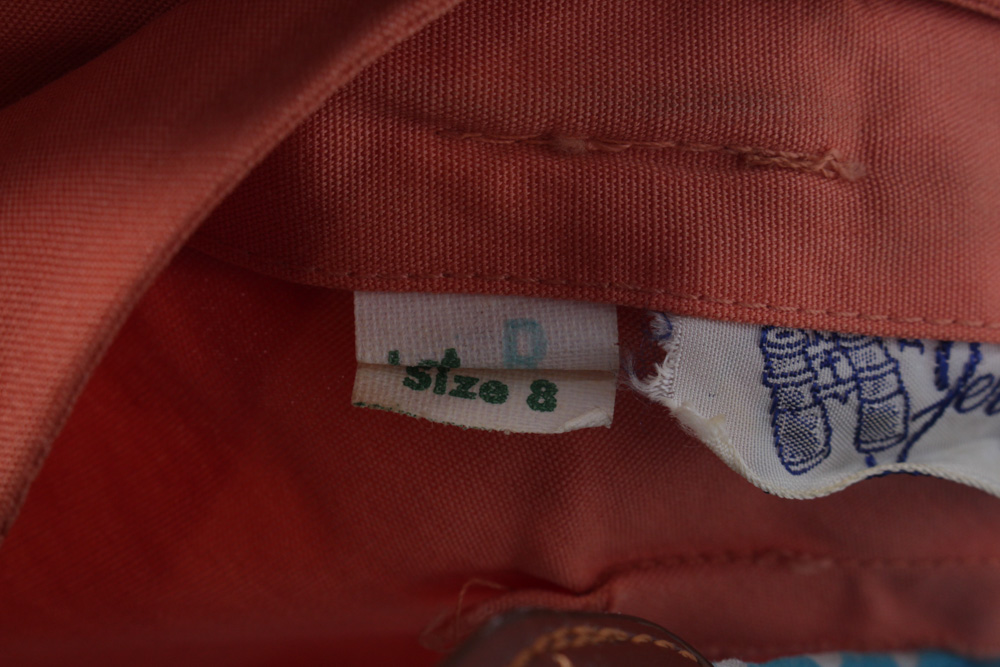 Women's Vintage Clothing